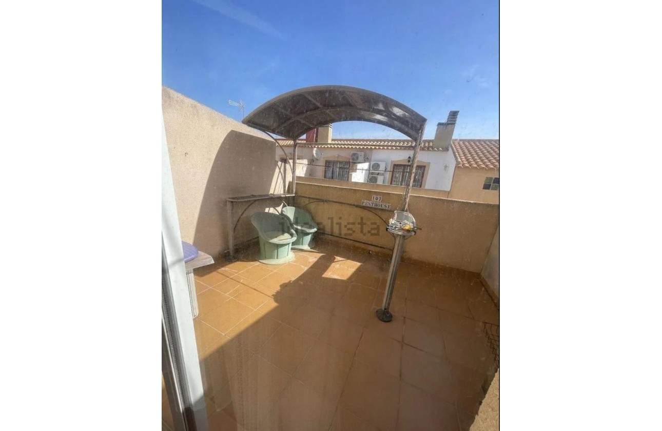Herverkoop - Rijhuis -
Orihuela Costa - Playa Flamenca