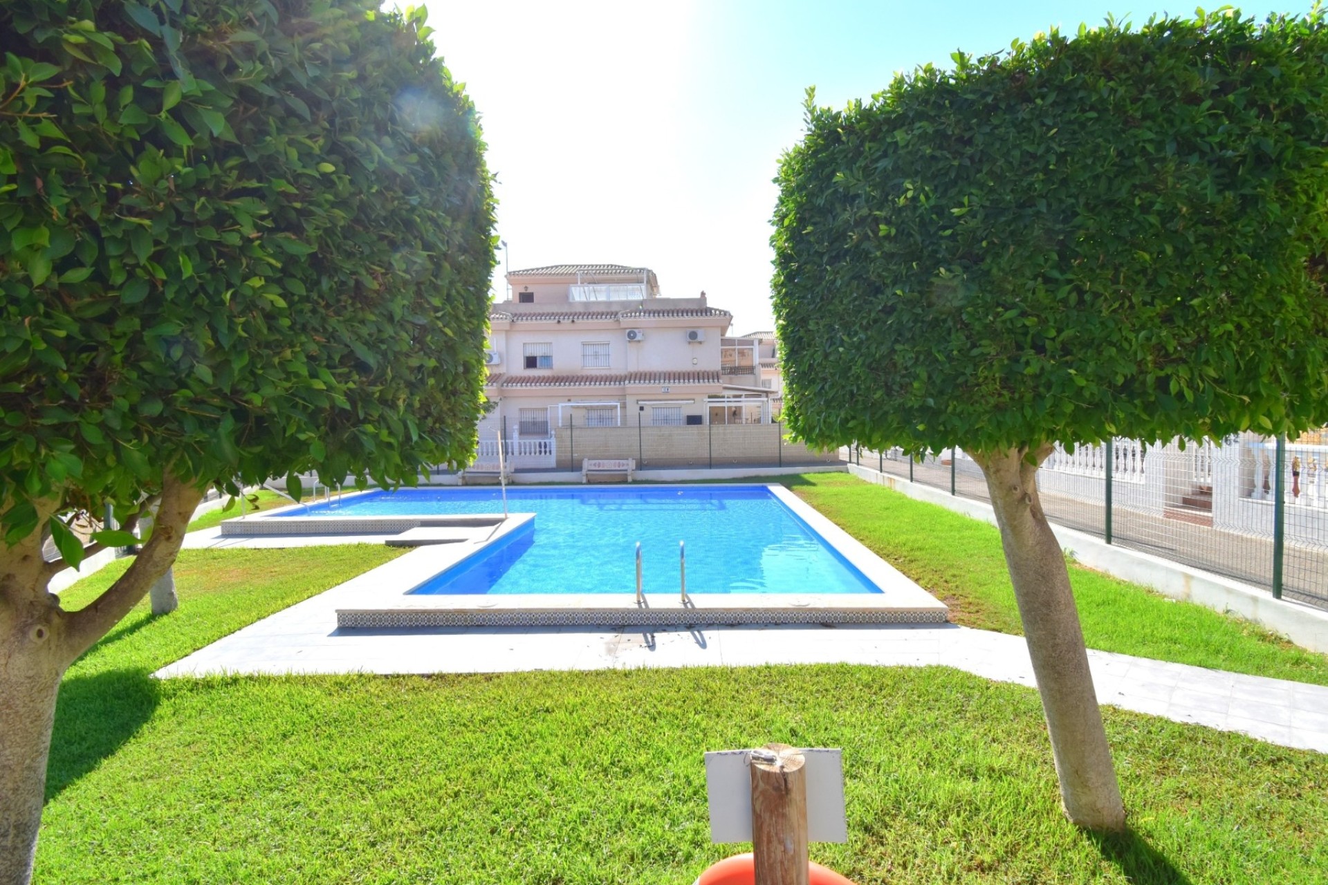 Herverkoop - Rijhuis -
Orihuela Costa - Playa Flamenca
