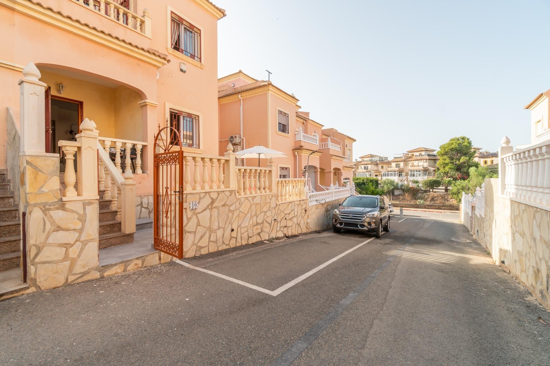 Herverkoop - Rijhuis -
Orihuela Costa - Playa Flamenca