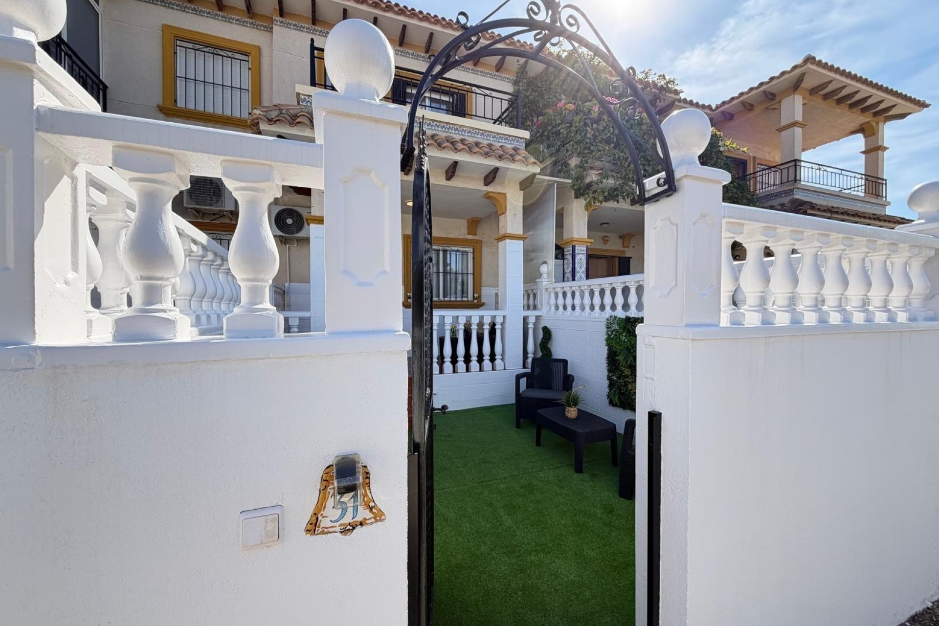 Herverkoop - Rijhuis -
Orihuela Costa - Rocio del Mar