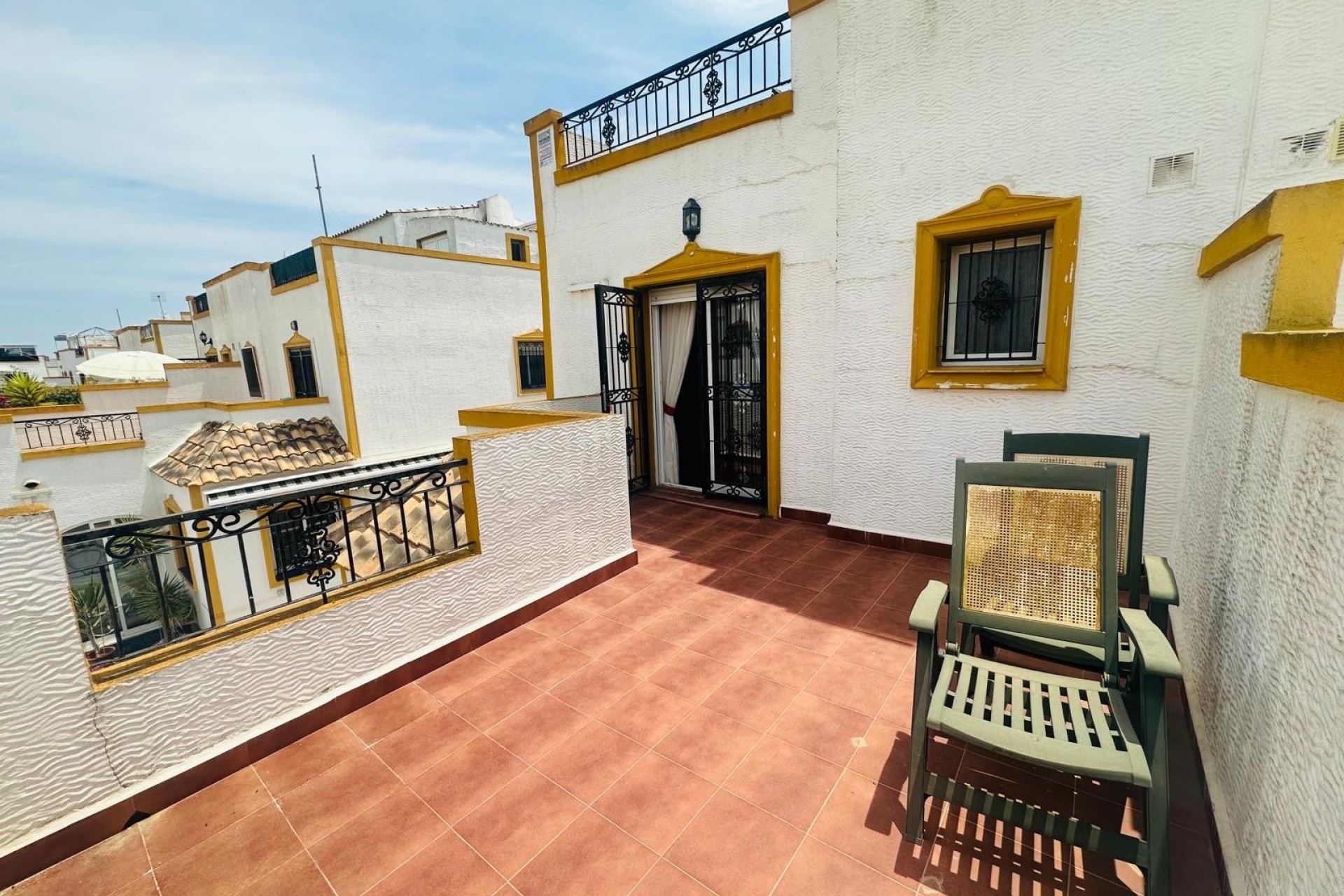 Herverkoop - Rijhuis -
Orihuela - Entre Naranjos - Vistabella Golf