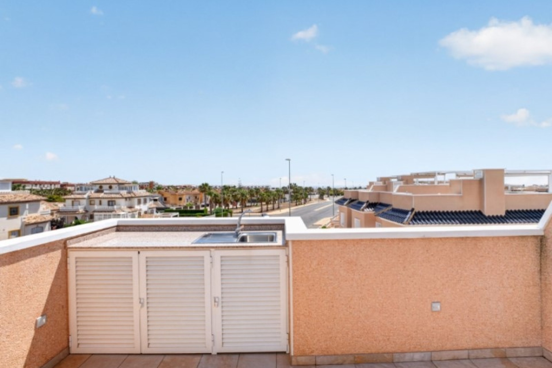 Herverkoop - Rijhuis -
Orihuela - Inland