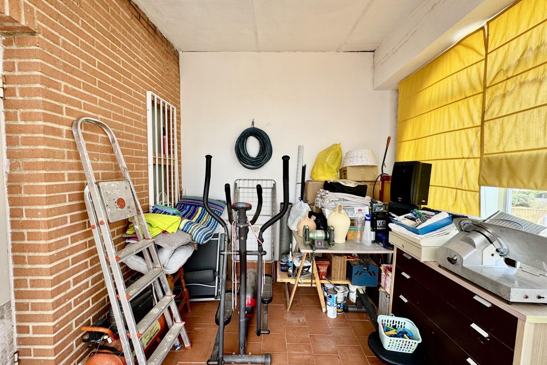 Herverkoop - Rijhuis -
Orihuela - Urbanización Perla del Mar