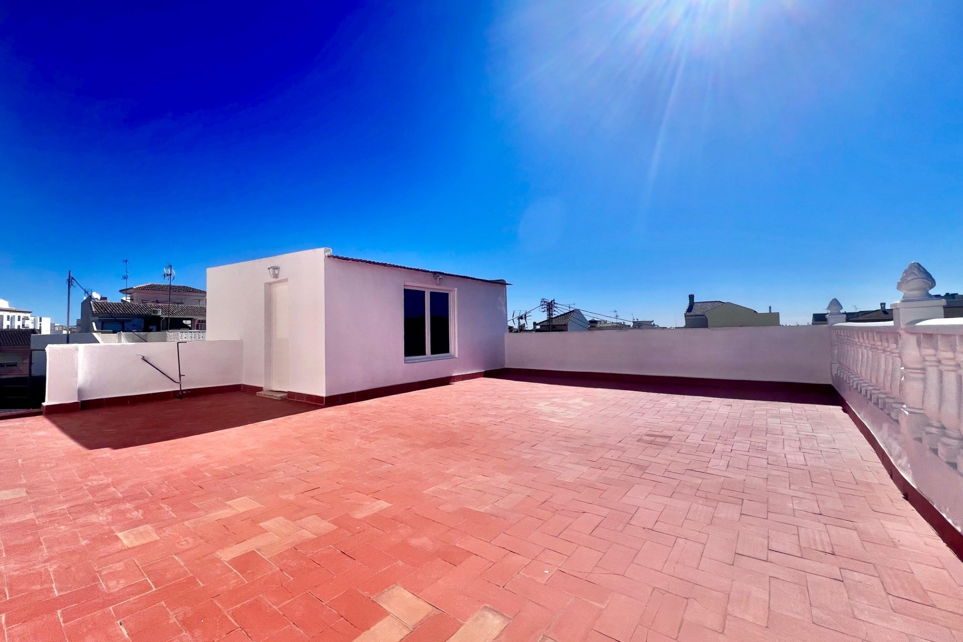 Herverkoop - Rijhuis -
Pilar de la Horadada - Zona Pueblo