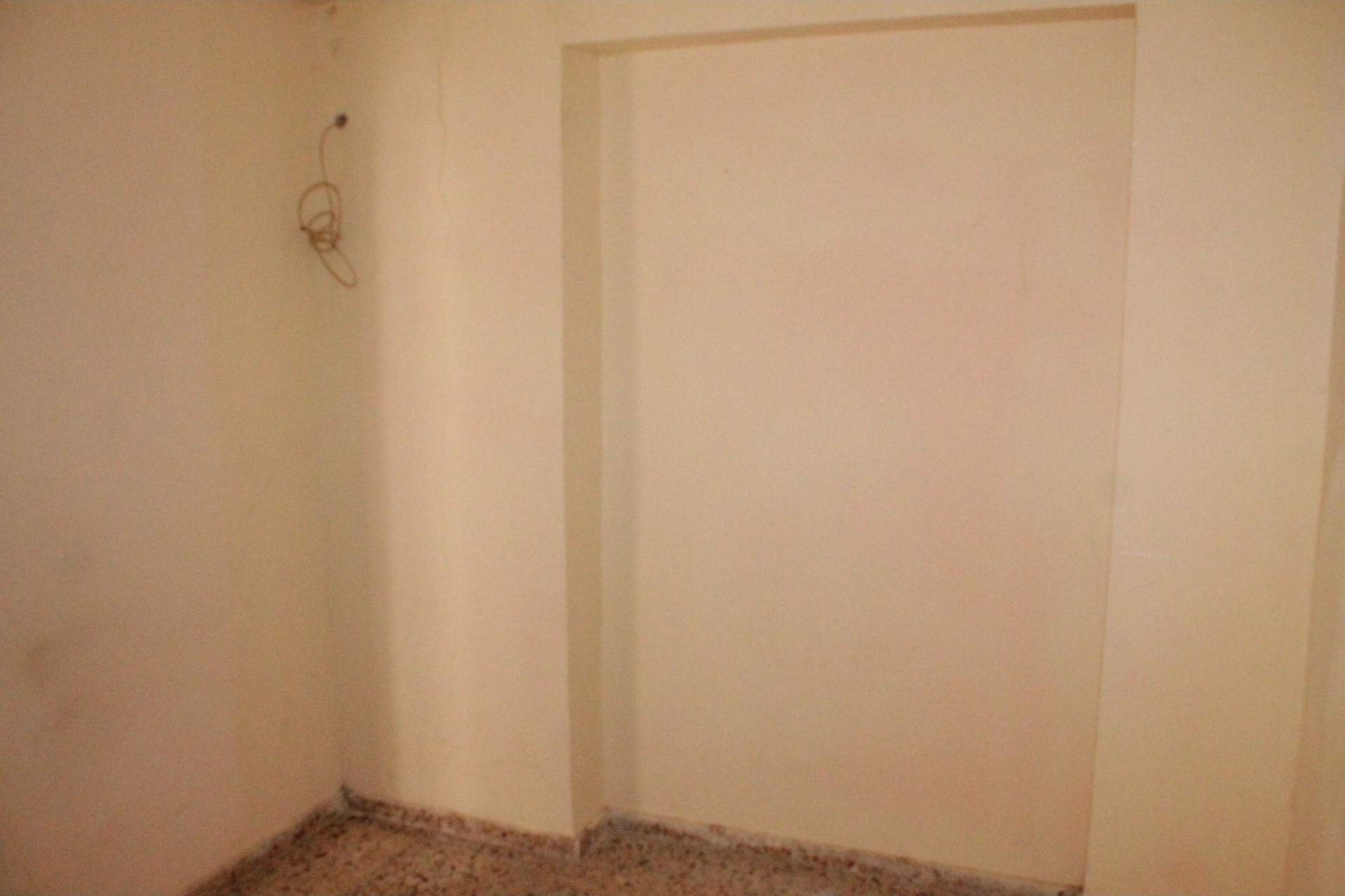 Herverkoop - Rijhuis -
Pinoso - Pinoso Alicante