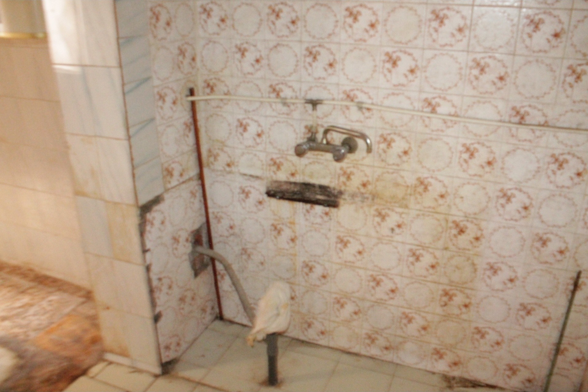 Herverkoop - Rijhuis -
Pinoso - Pinoso Alicante