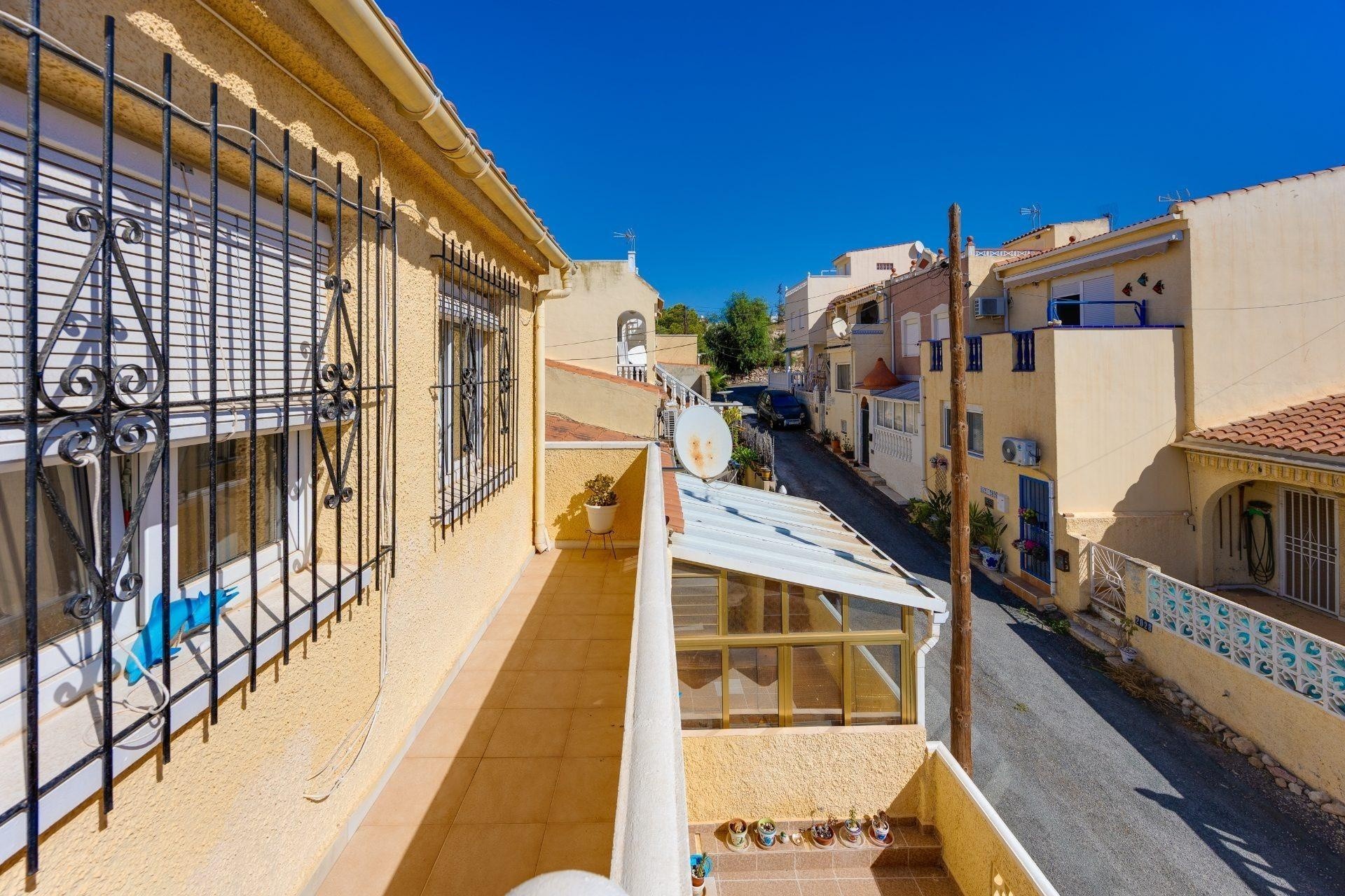 Herverkoop - Rijhuis -
San Fulgencio - La Marina