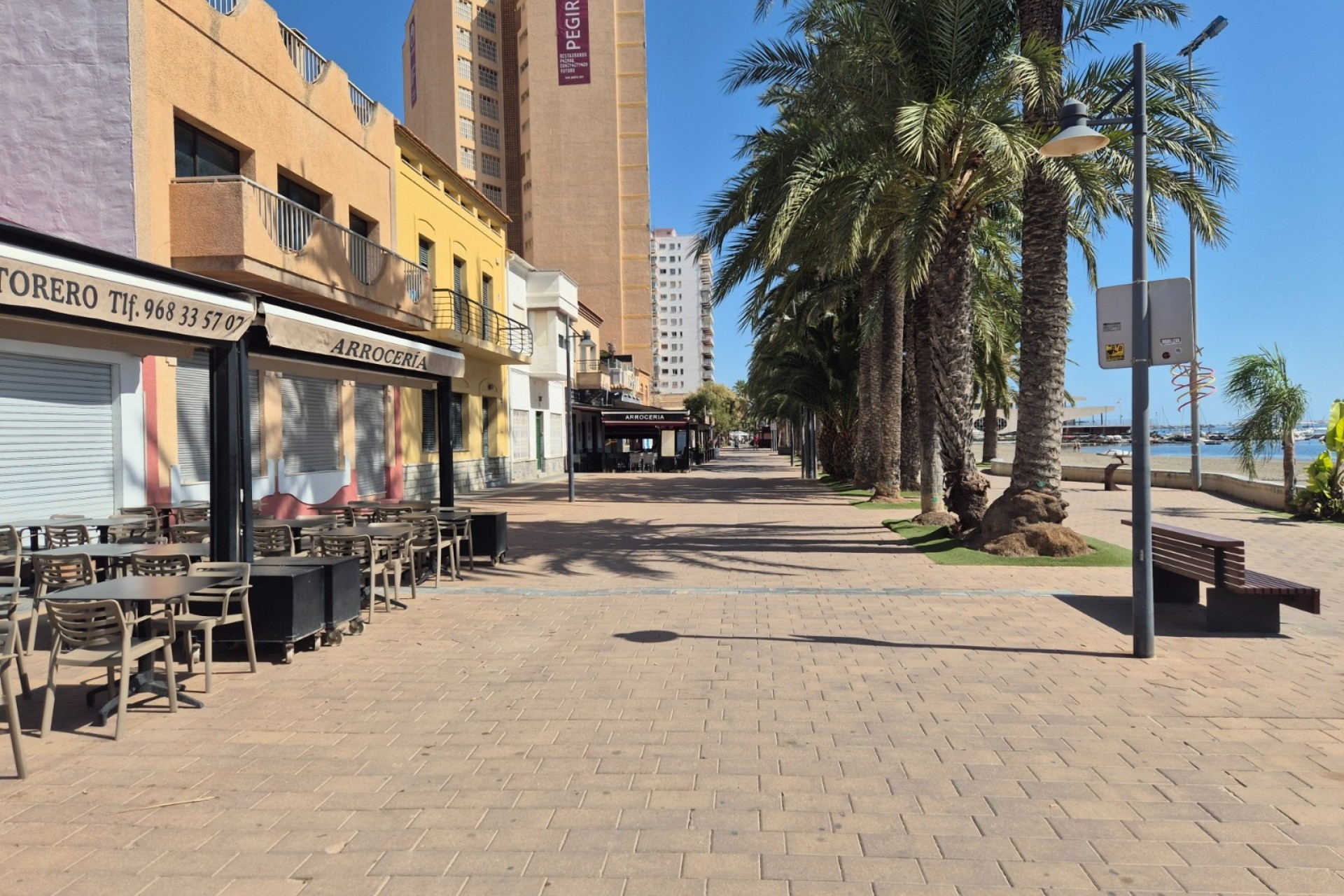 Herverkoop - Rijhuis -
San Javier - Santiago de la Ribera