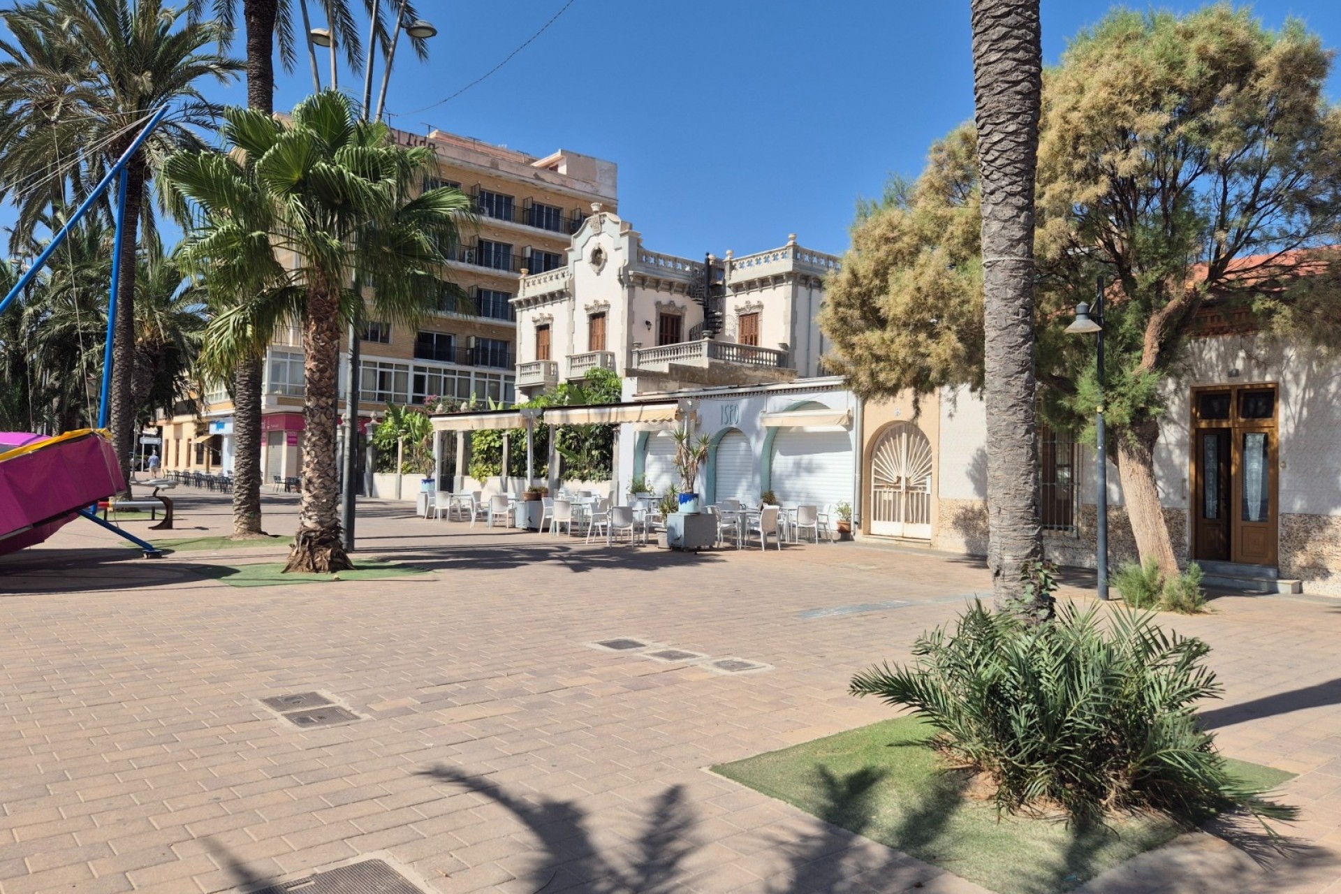 Herverkoop - Rijhuis -
San Javier - Santiago de la Ribera