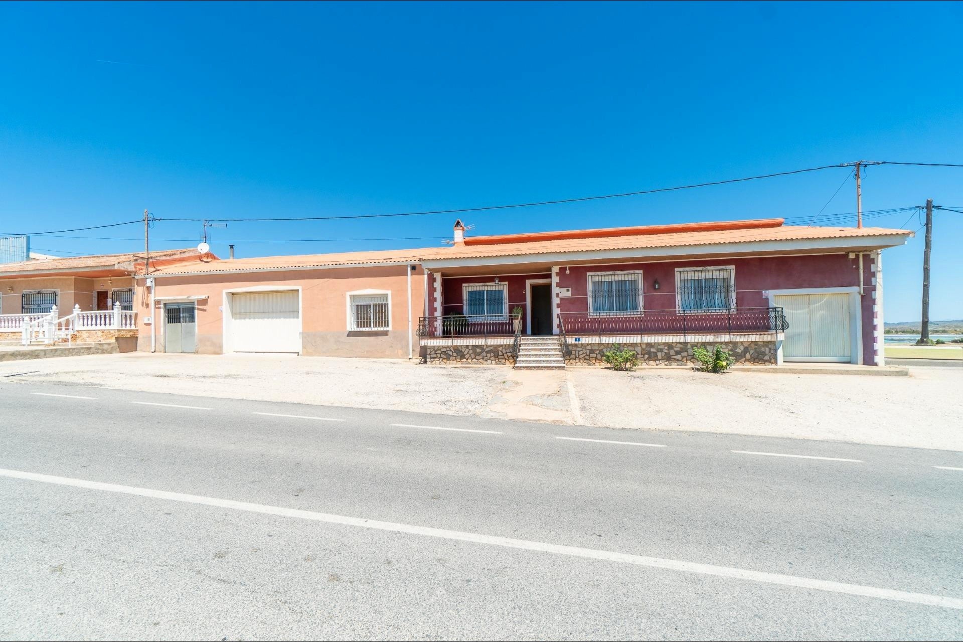 Herverkoop - Rijhuis -
San Miguel de Salinas - Torremendo