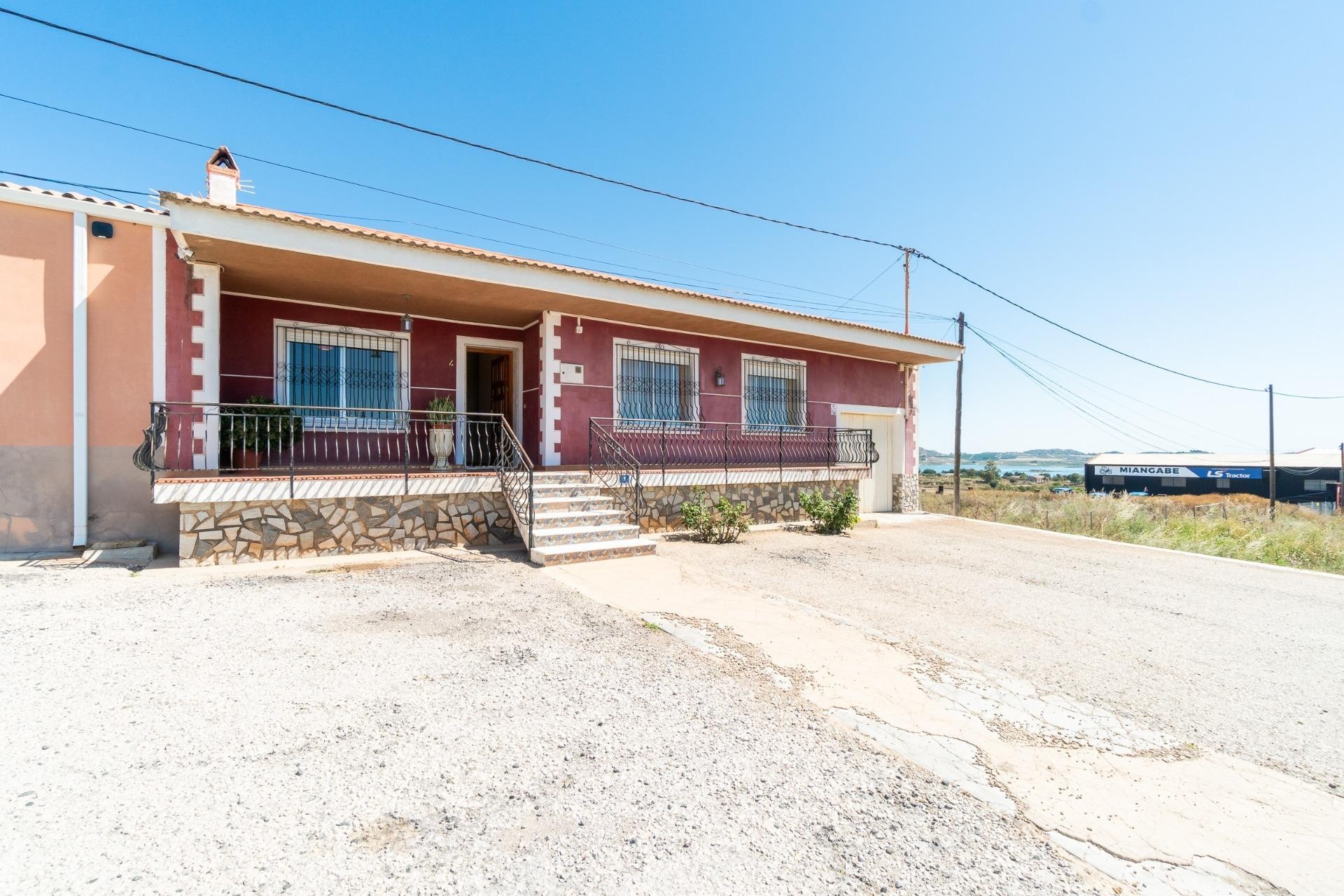 Herverkoop - Rijhuis -
San Miguel de Salinas - Torremendo