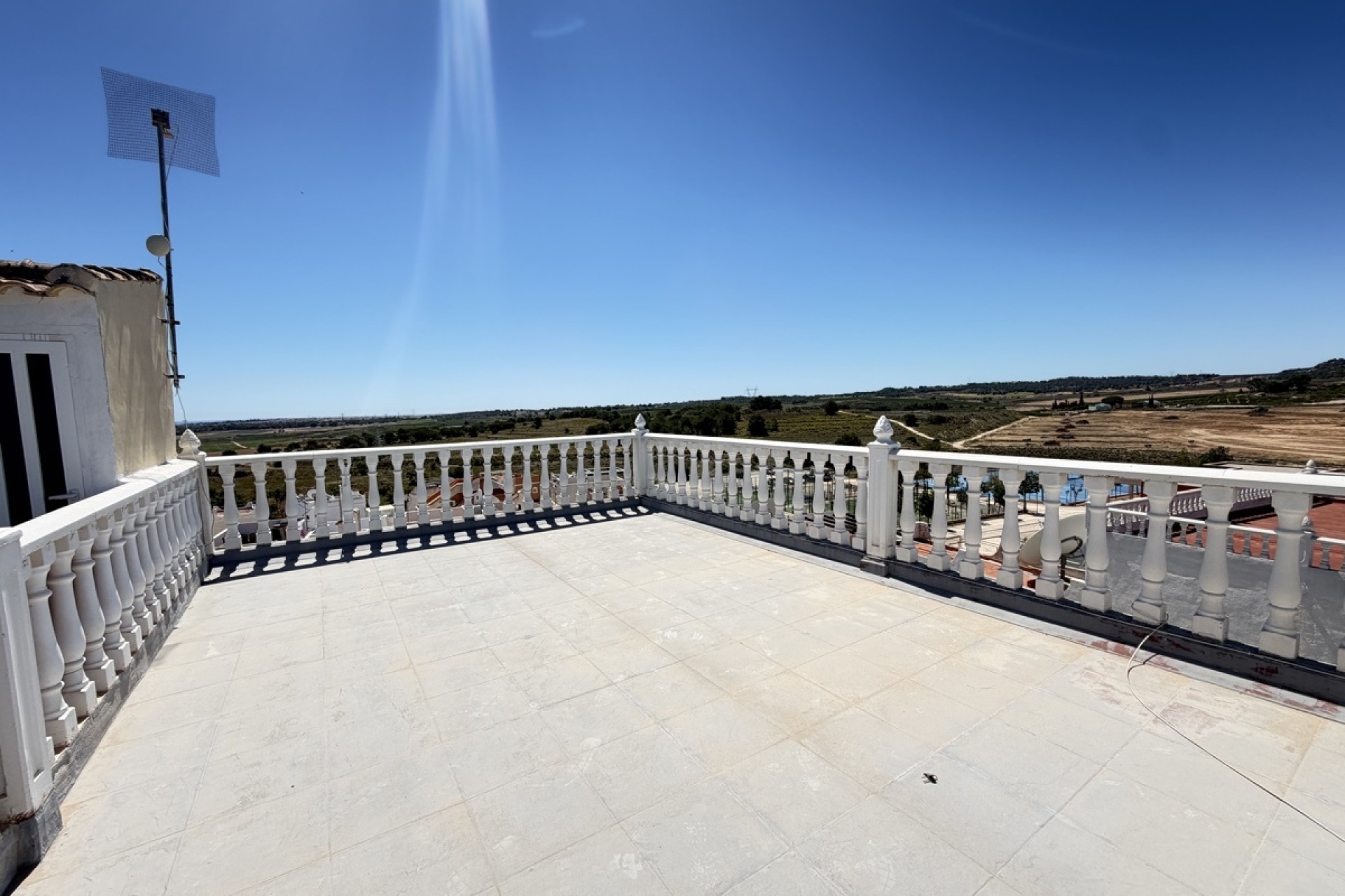 Herverkoop - Rijhuis -
San Miguel de Salinas