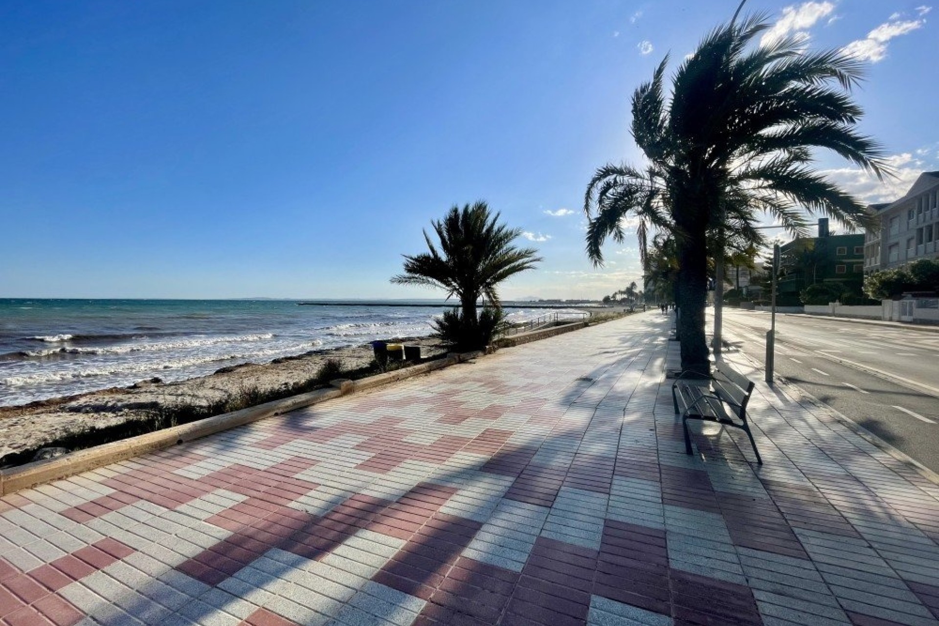 Herverkoop - Rijhuis -
Santa Pola - Costa Blanca