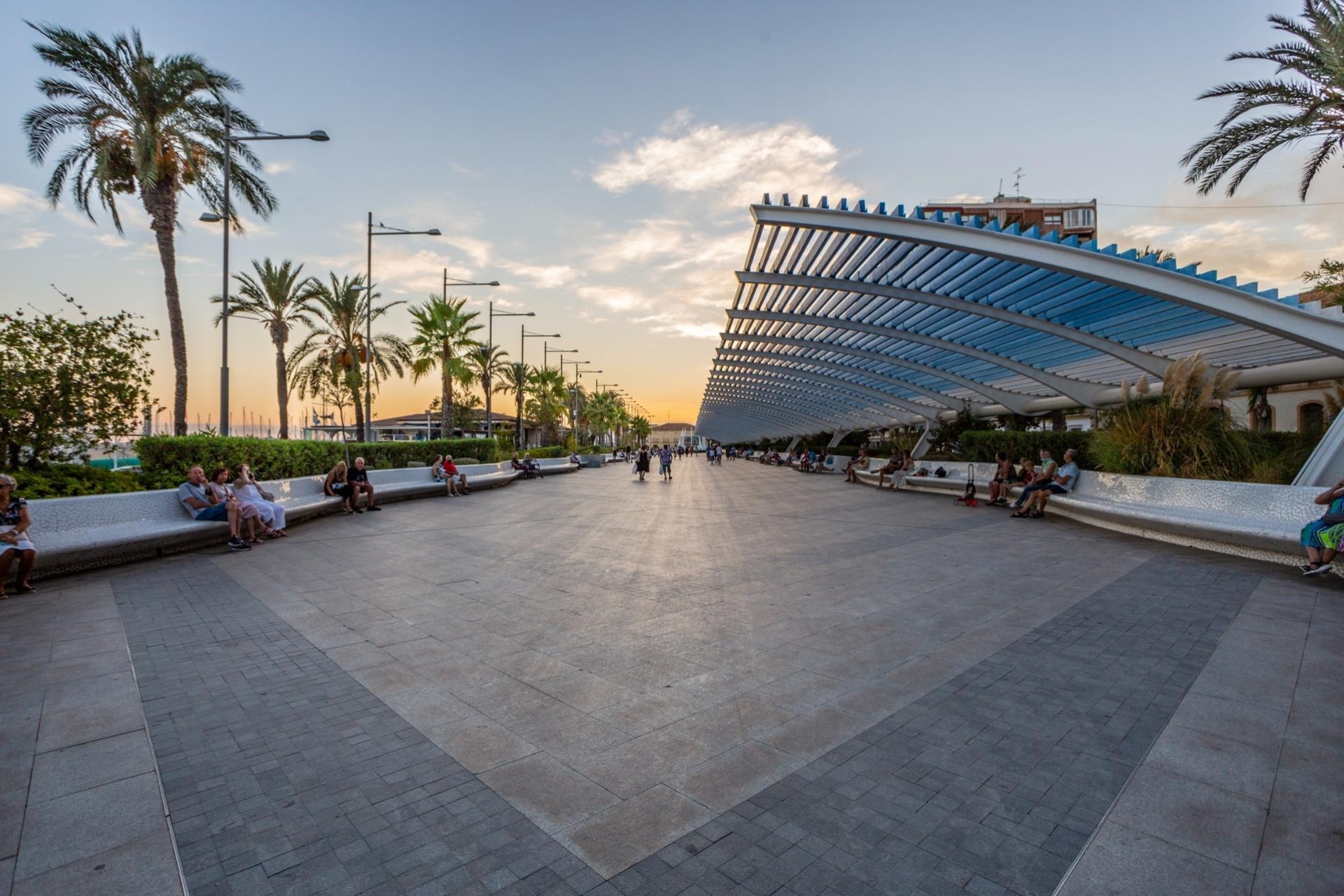 Herverkoop - Rijhuis -
Torrevieja - Aguas Nuevas