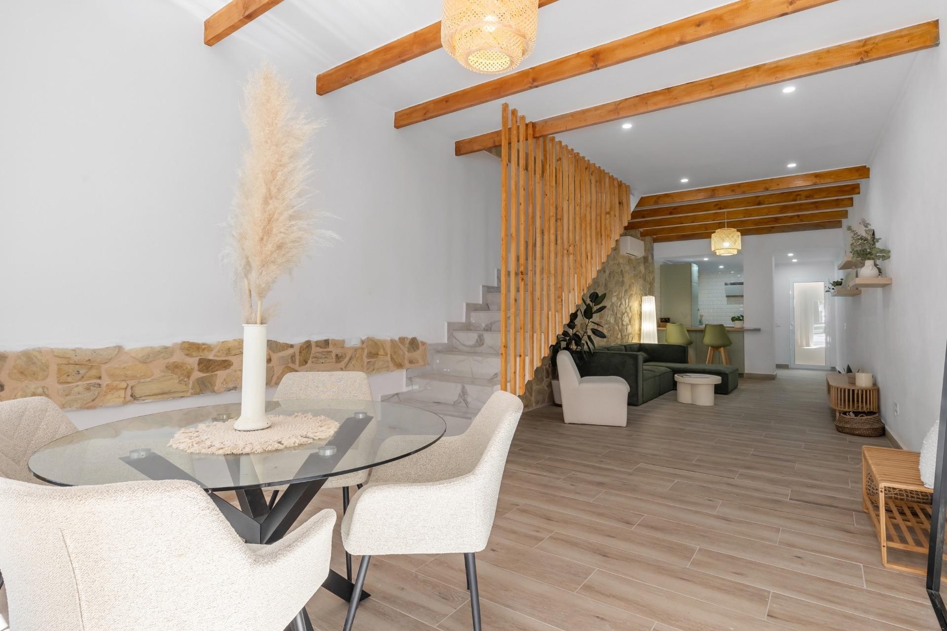 Herverkoop - Rijhuis -
Torrevieja - Centro - Muelle Pesquero