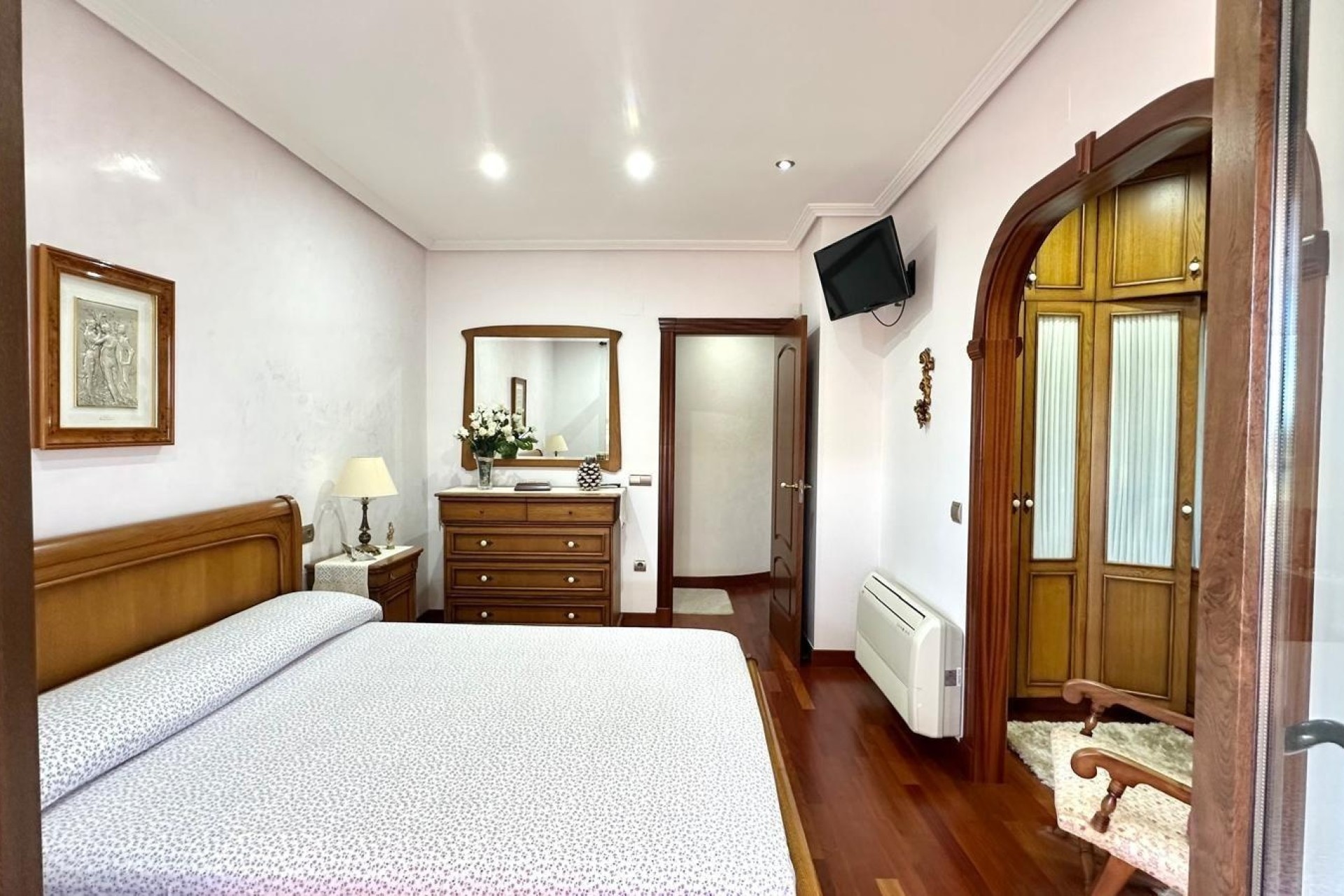 Herverkoop - Rijhuis -
Torrevieja - La Siesta