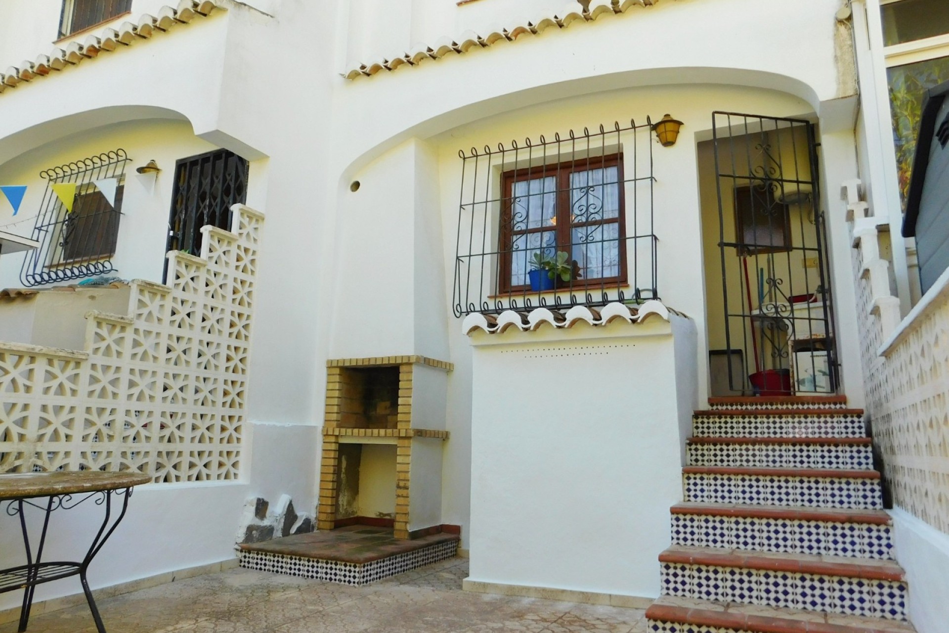 Herverkoop - Rijhuis -
Torrevieja - Lago Jardin