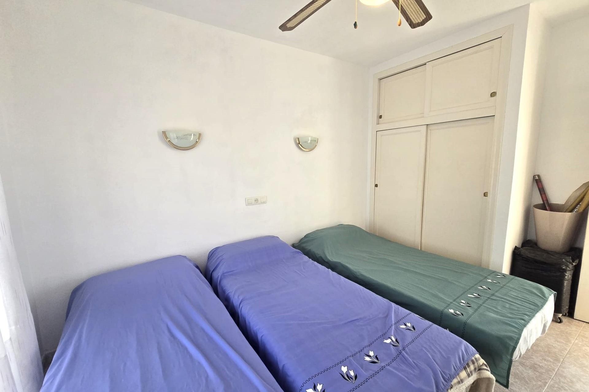 Herverkoop - Rijhuis -
Torrevieja - Los Altos