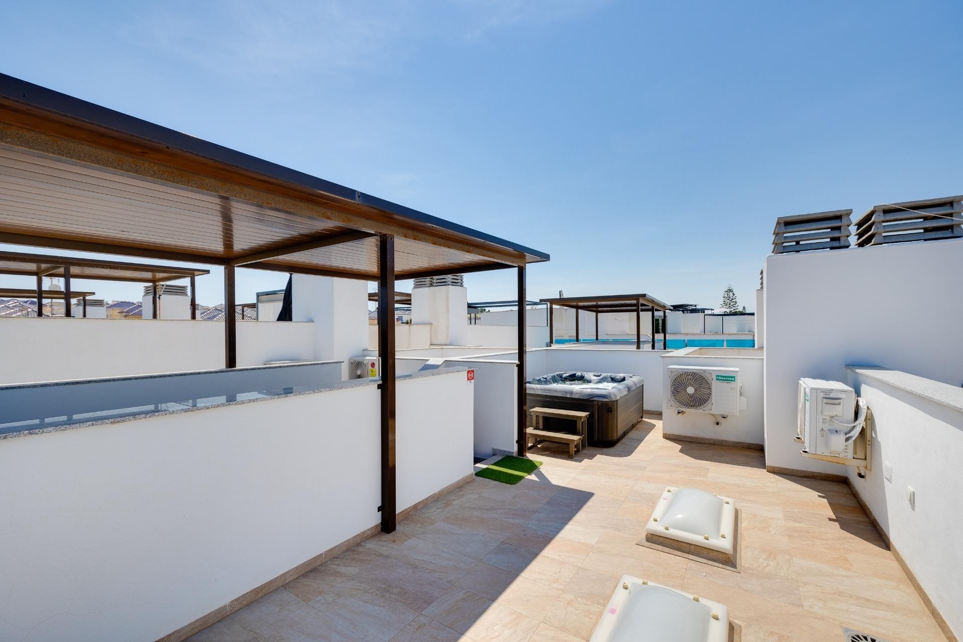 Herverkoop - Rijhuis -
Torrevieja - Los Balcones