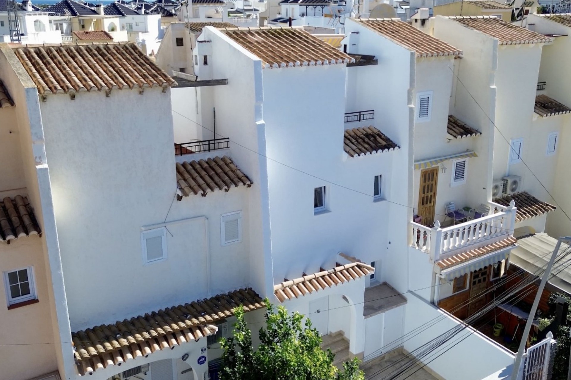 Herverkoop - Rijhuis -
Torrevieja - Los Balcones