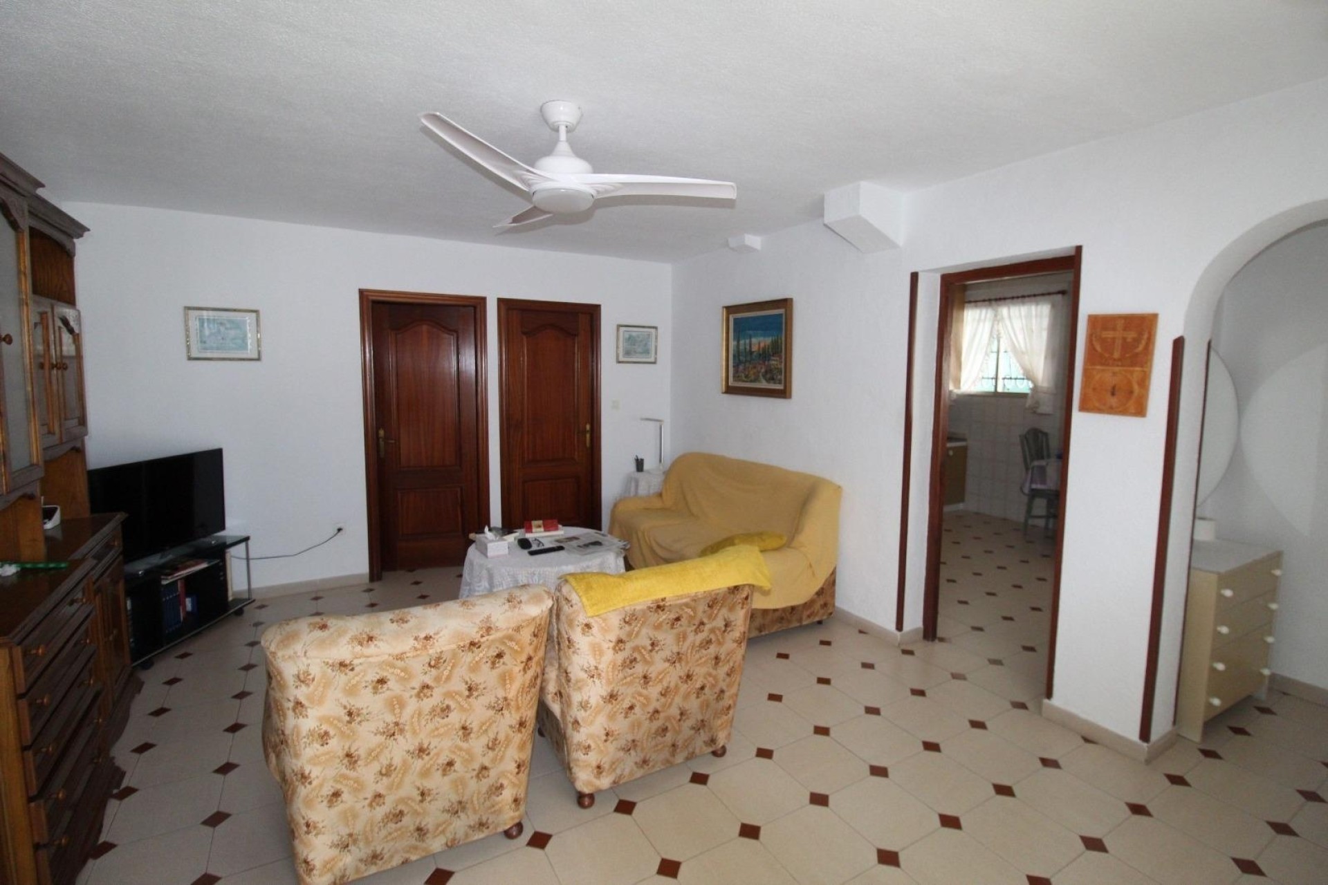 Herverkoop - Rijhuis -
Torrevieja - Los Balcones