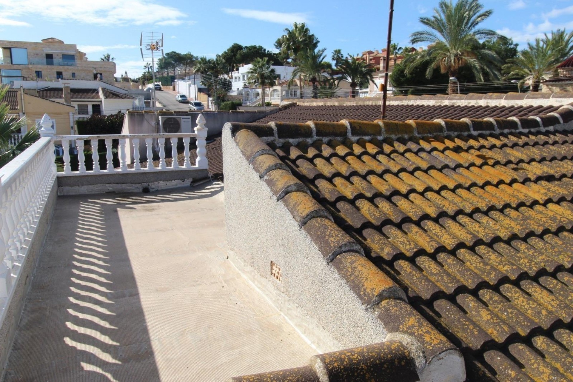 Herverkoop - Rijhuis -
Torrevieja - Los Balcones