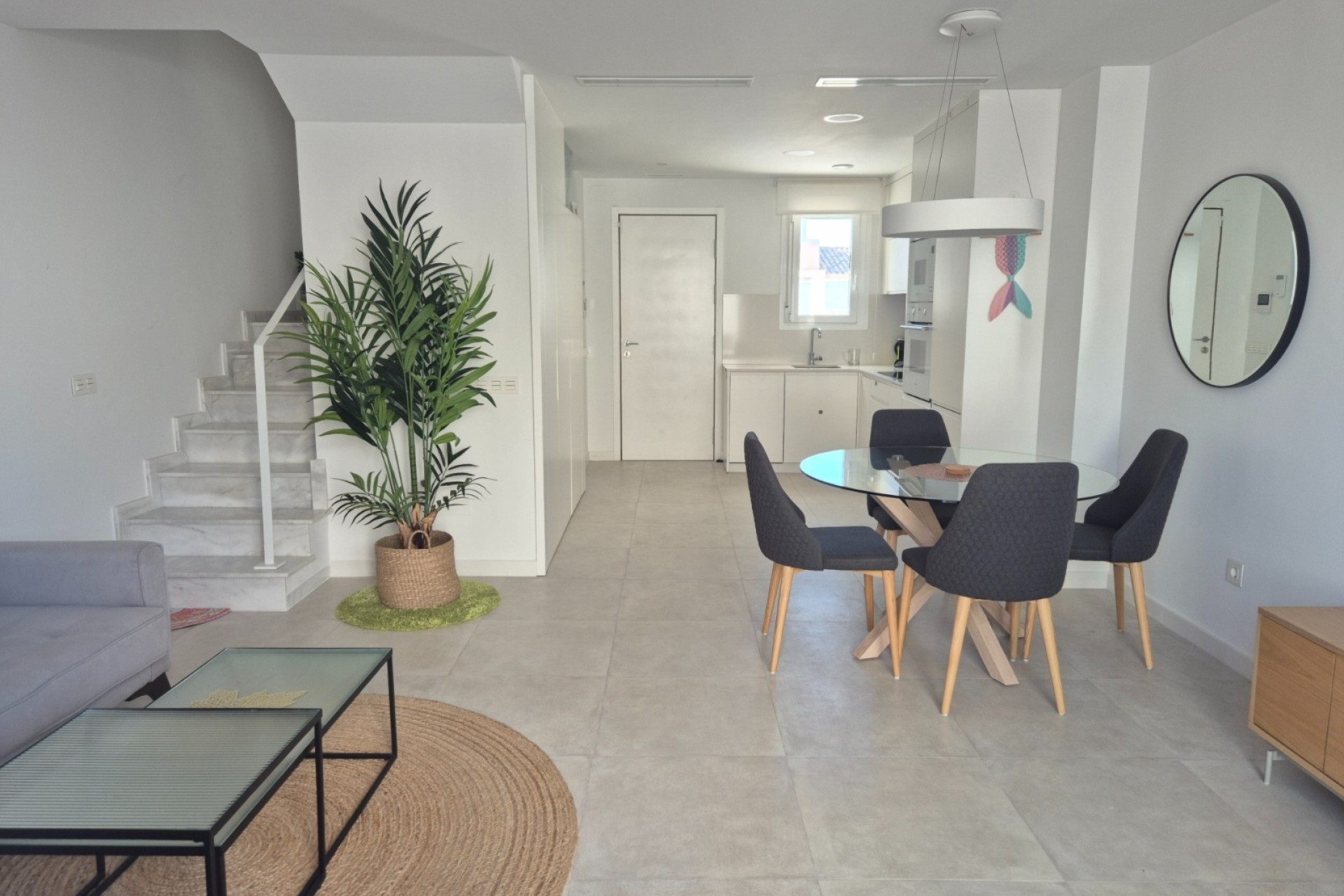 Herverkoop - Rijhuis -
Torrevieja - Nueva Torrevieja