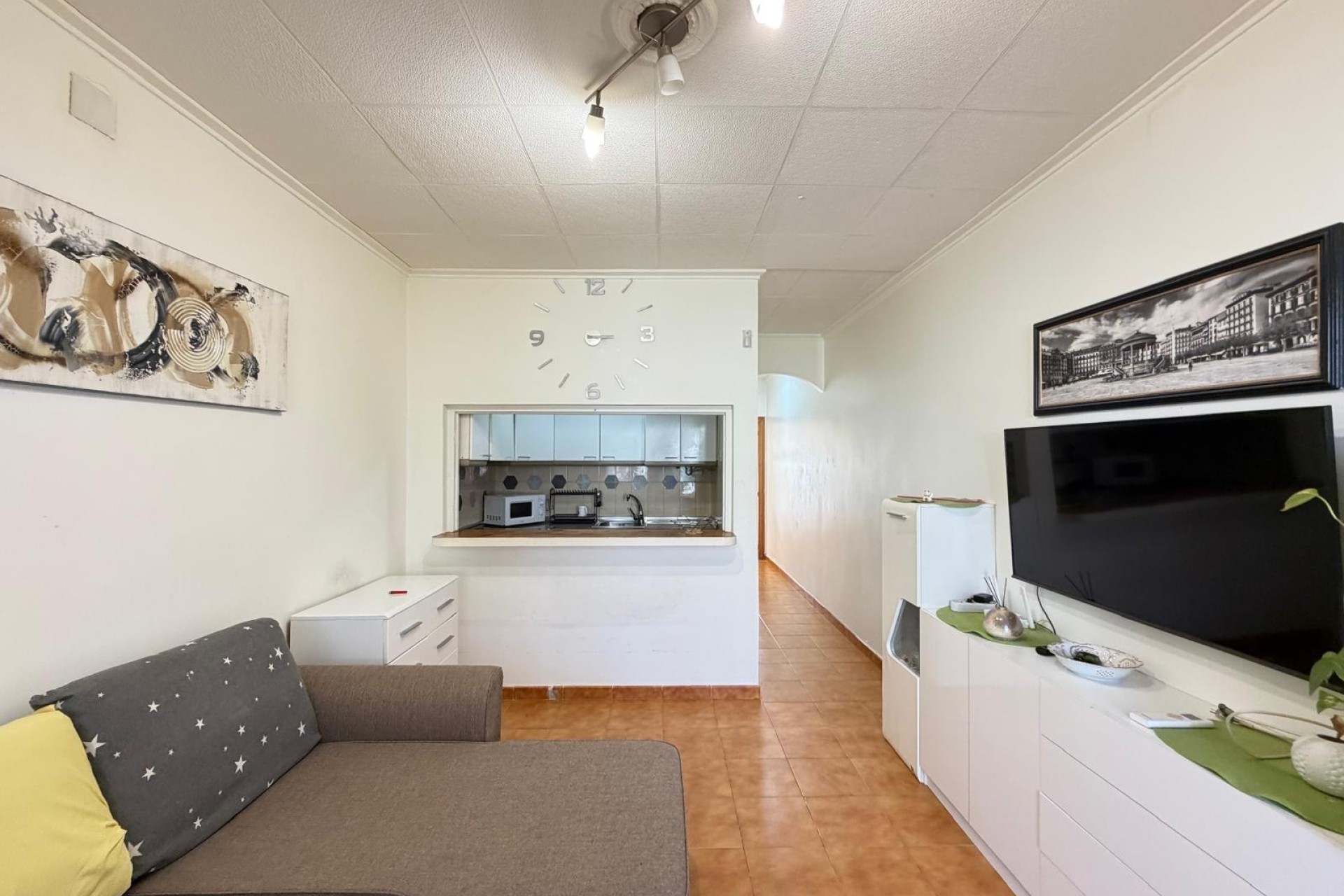Herverkoop - Rijhuis -
Torrevieja - Nueva Torrevieja