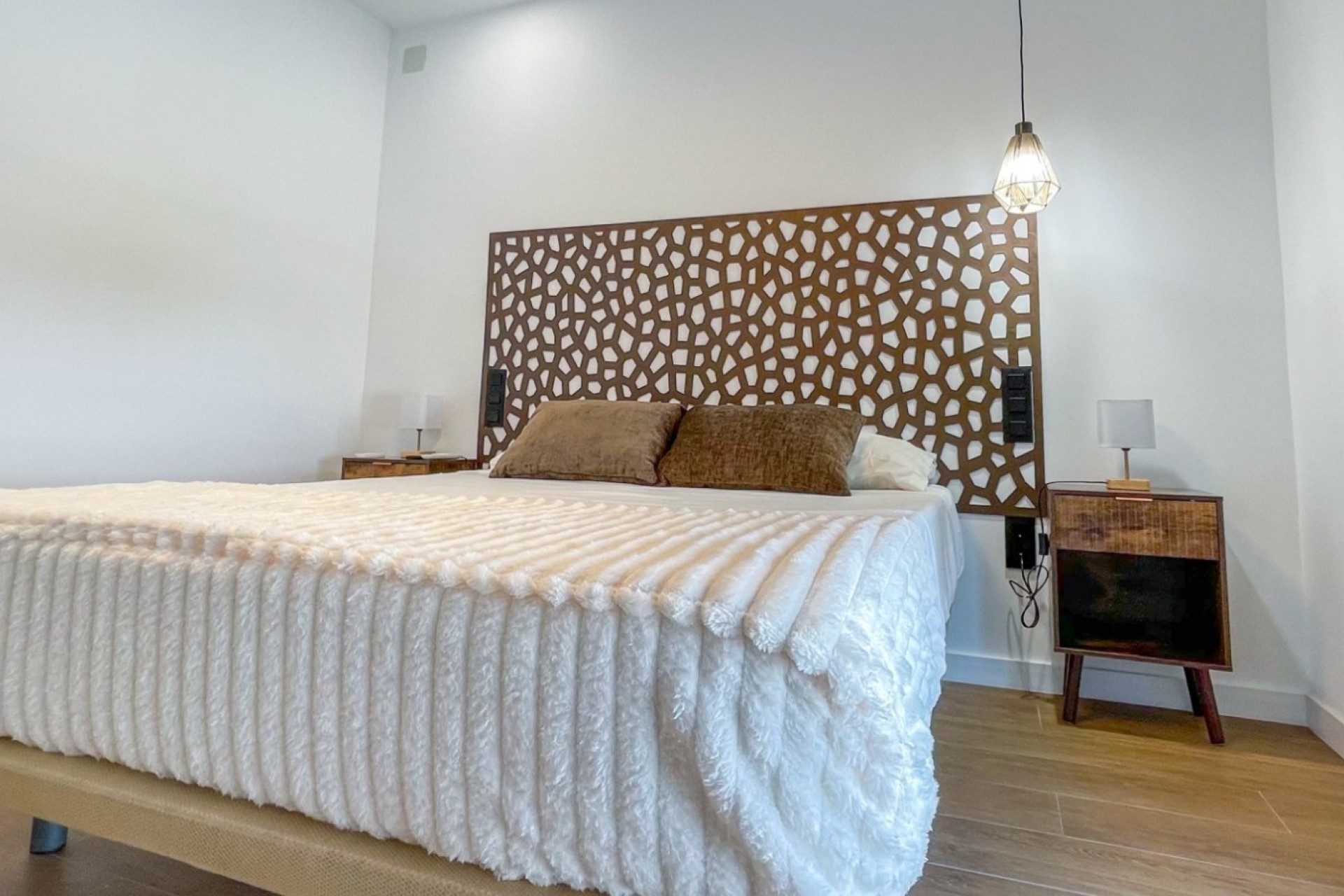 Herverkoop - Rijhuis -
Torrevieja - Nueva Torrevieja