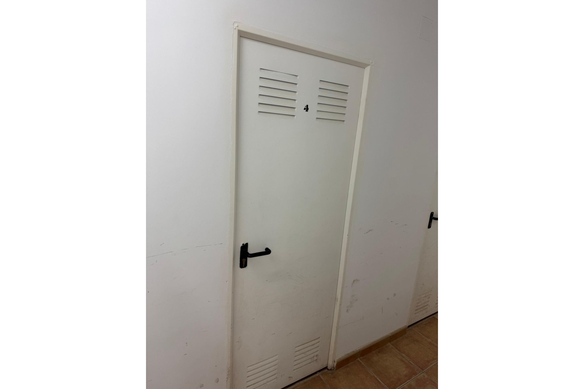 Herverkoop - Rijhuis -
Torrevieja - Punta Prima