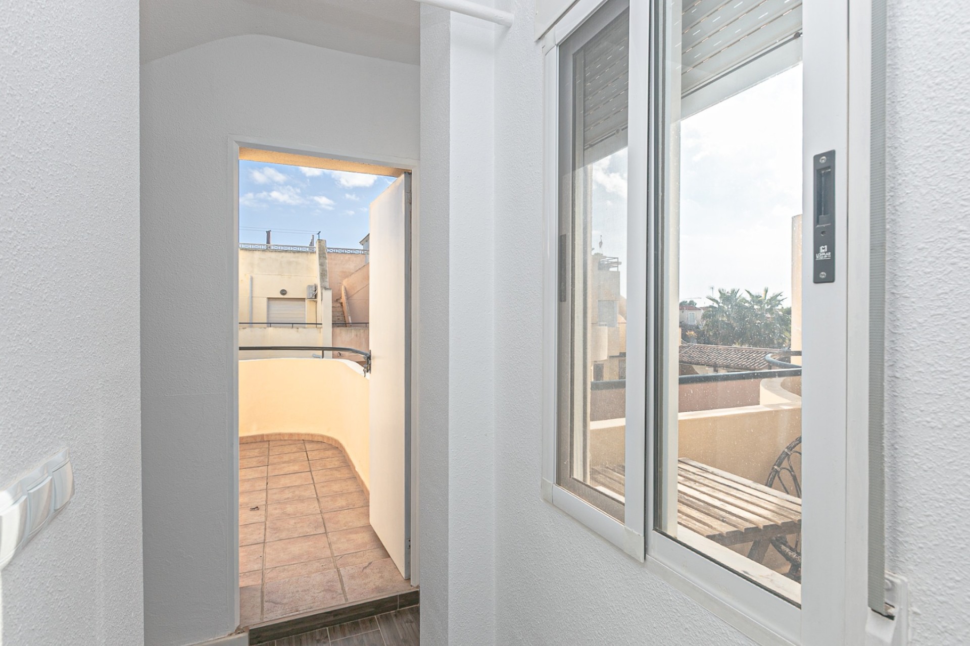 Herverkoop - Rijhuis -
Torrevieja - Torretas