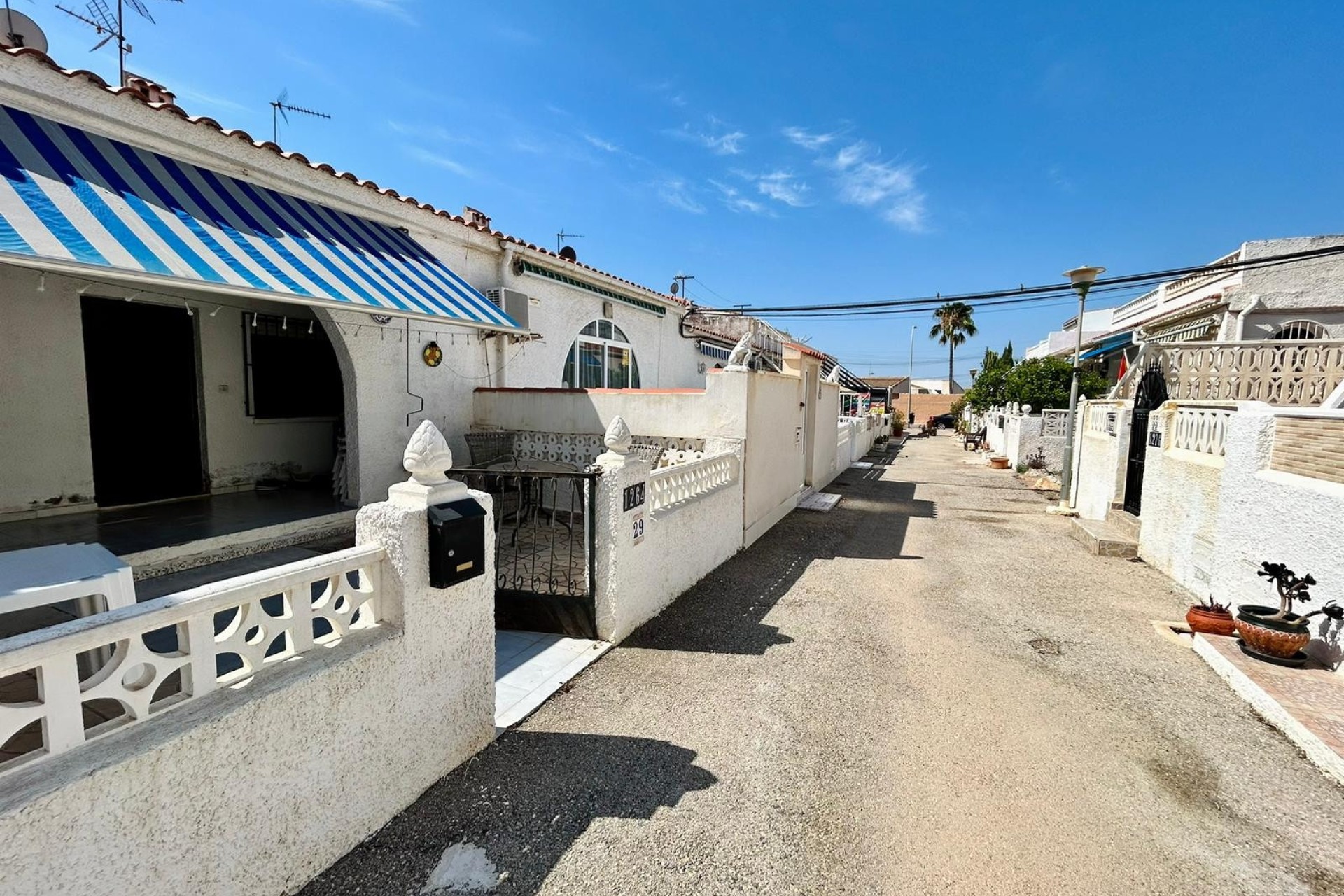 Herverkoop - Rijhuis -
Torrevieja