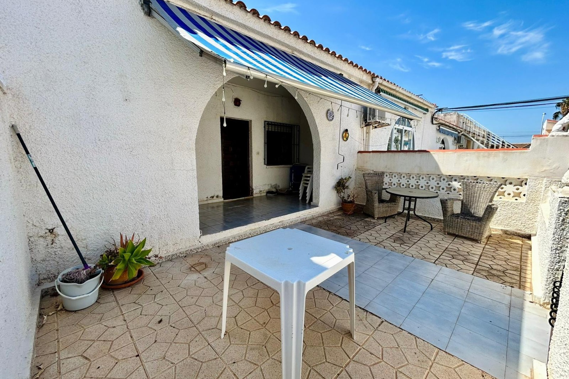 Herverkoop - Rijhuis -
Torrevieja