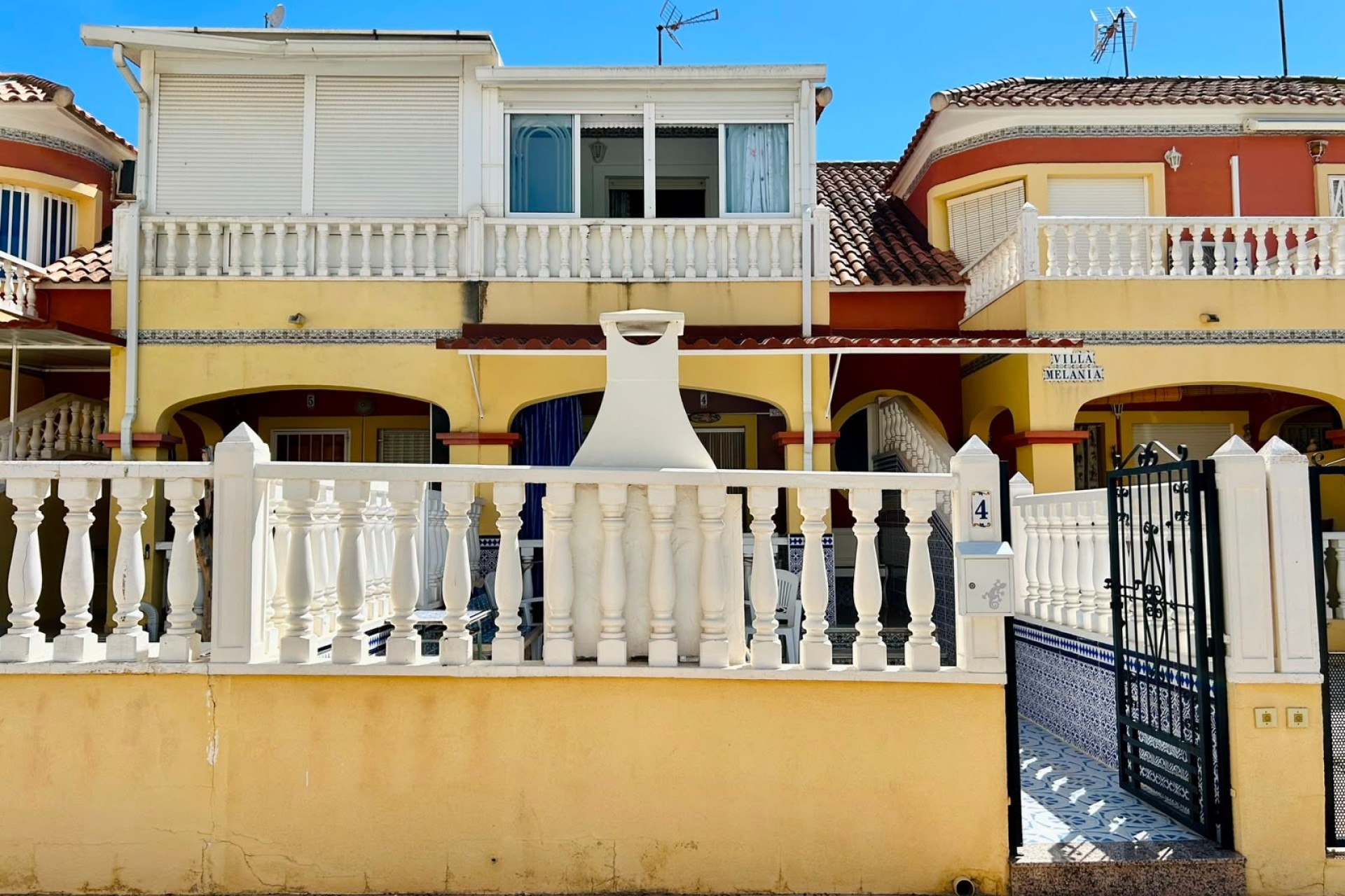 Herverkoop - Rijhuis -
Torrevieja
