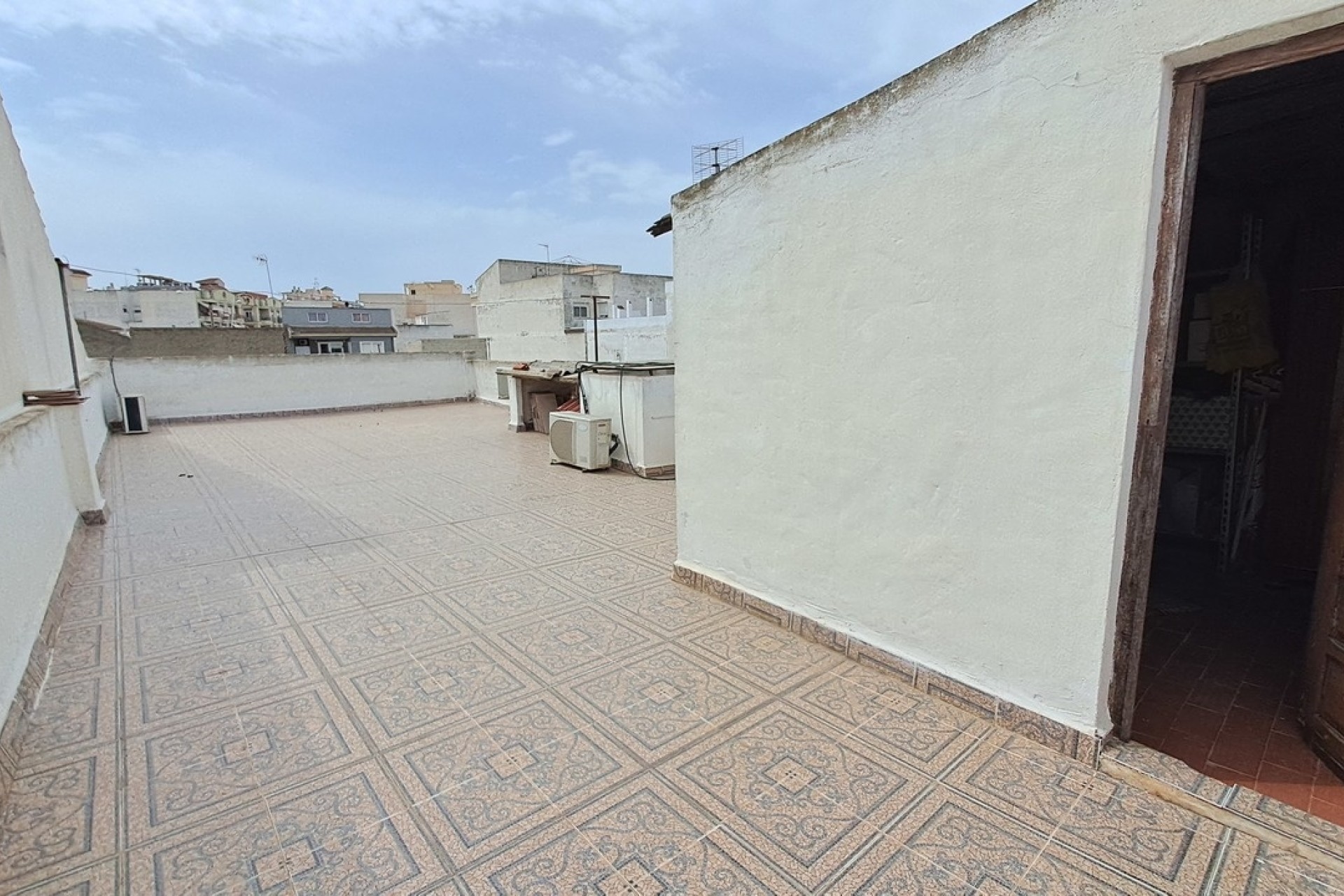 Herverkoop - Stadswoning -
Benijofar - Costa Blanca
