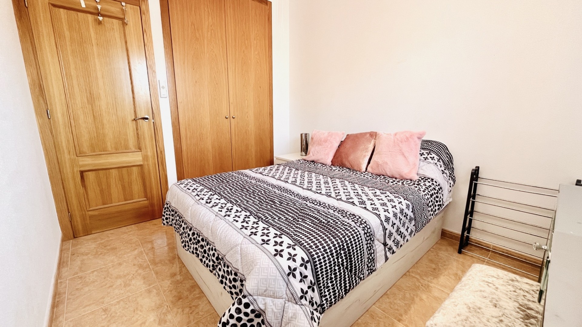 Herverkoop - Stadswoning -
Cabo Roig