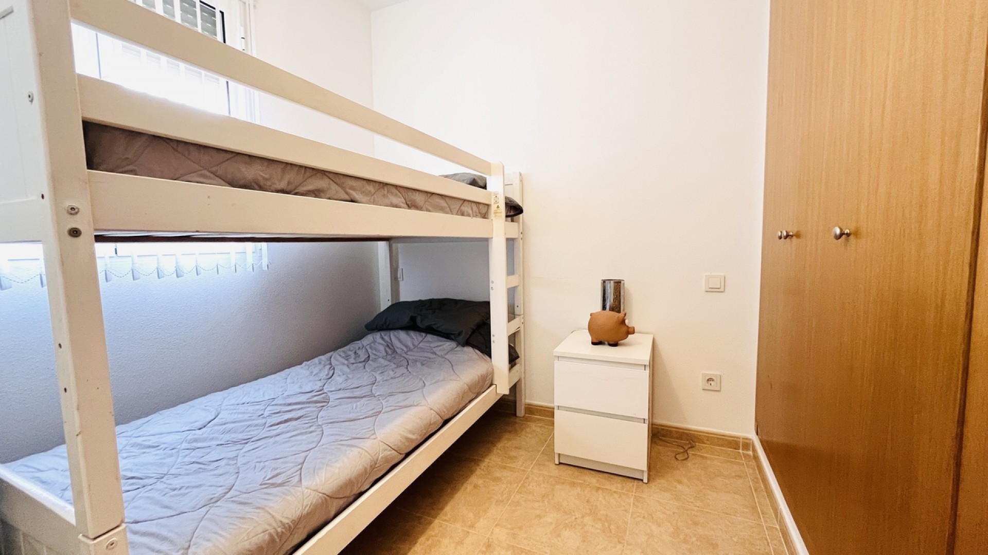 Herverkoop - Stadswoning -
Cabo Roig