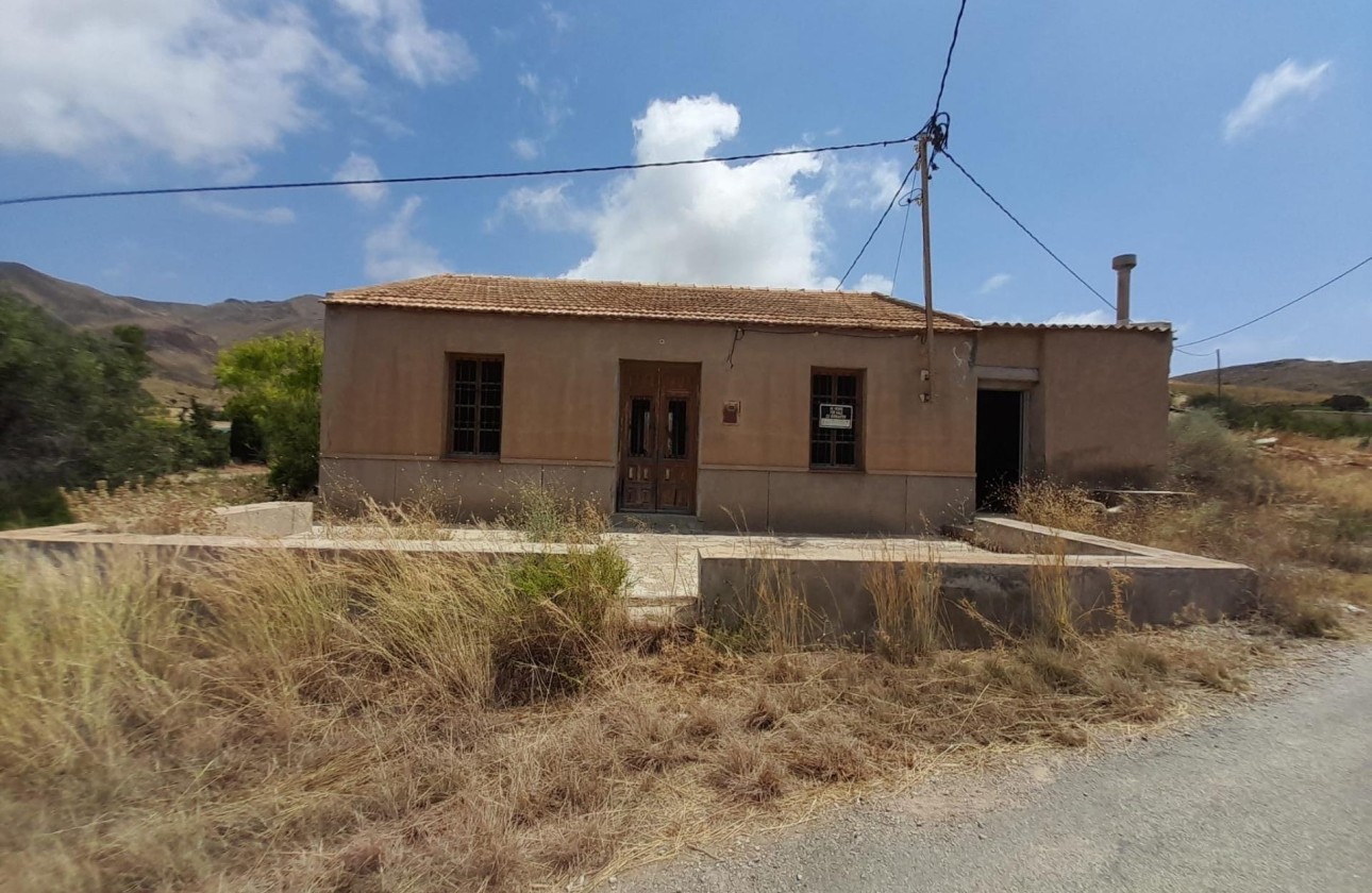 Herverkoop - Stadswoning -
Cartagena - Perín