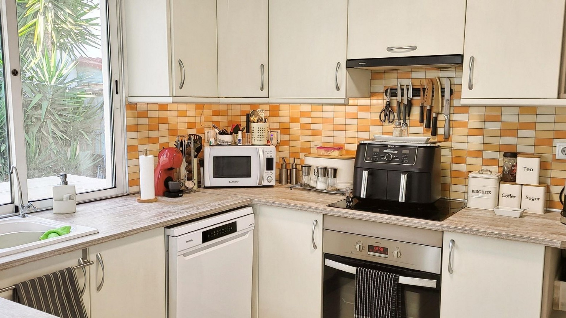 Herverkoop - Stadswoning -
Casas del Señor