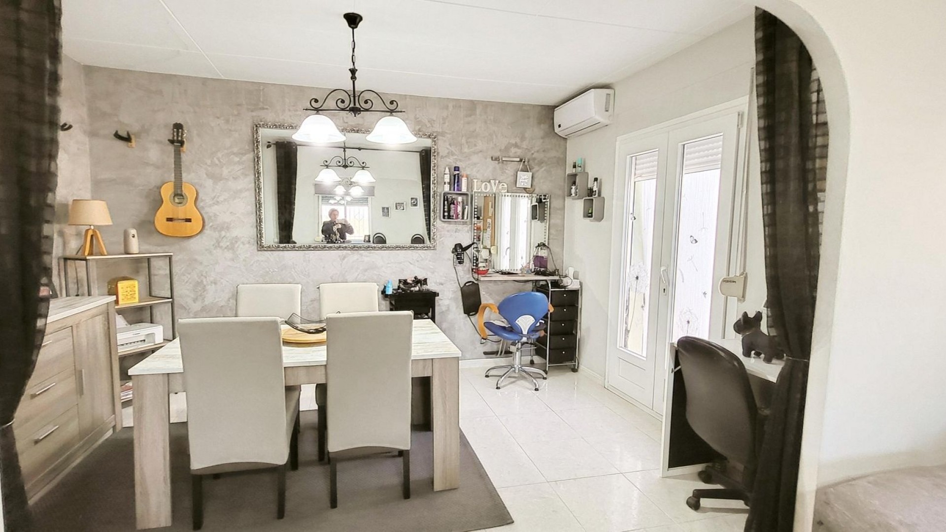 Herverkoop - Stadswoning -
Casas del Señor