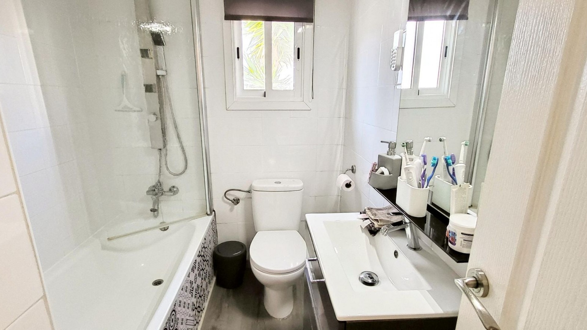 Herverkoop - Stadswoning -
Casas del Señor