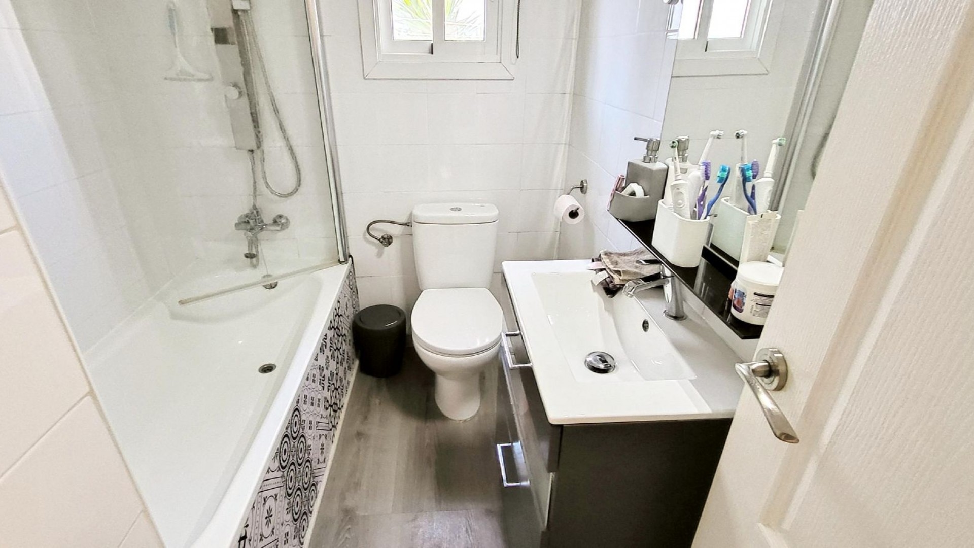 Herverkoop - Stadswoning -
Casas del Señor