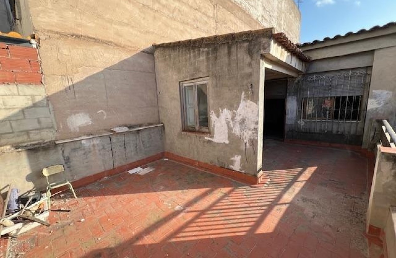 Herverkoop - Stadswoning -
Catral - Comunidad Valenciana