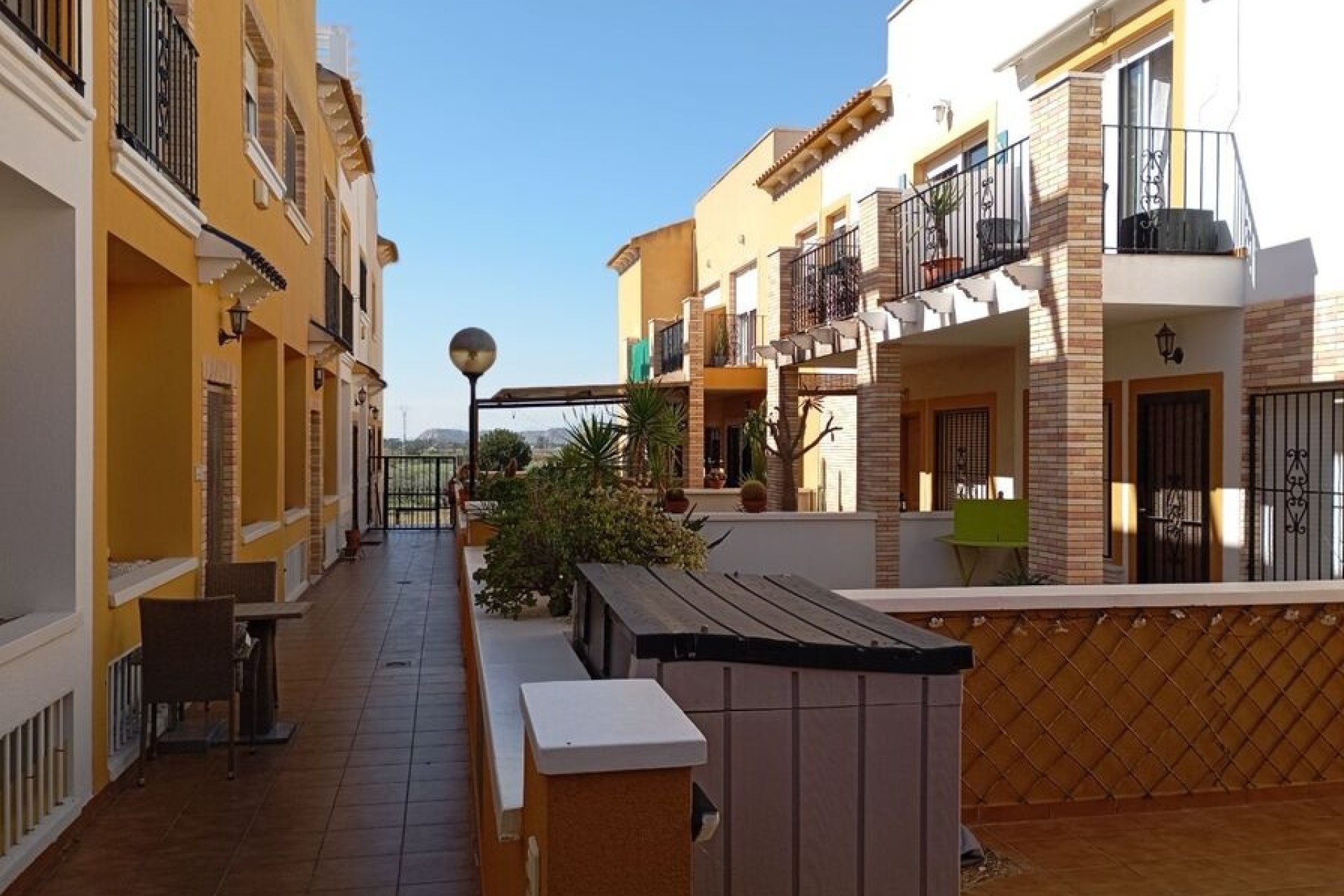Herverkoop - Stadswoning -
Catral - Costa Blanca