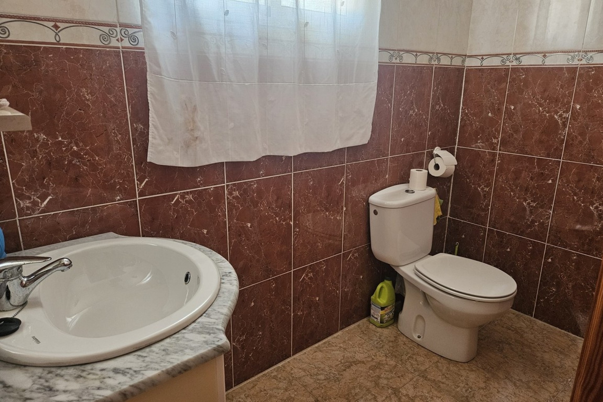 Herverkoop - Stadswoning -
Crevillente