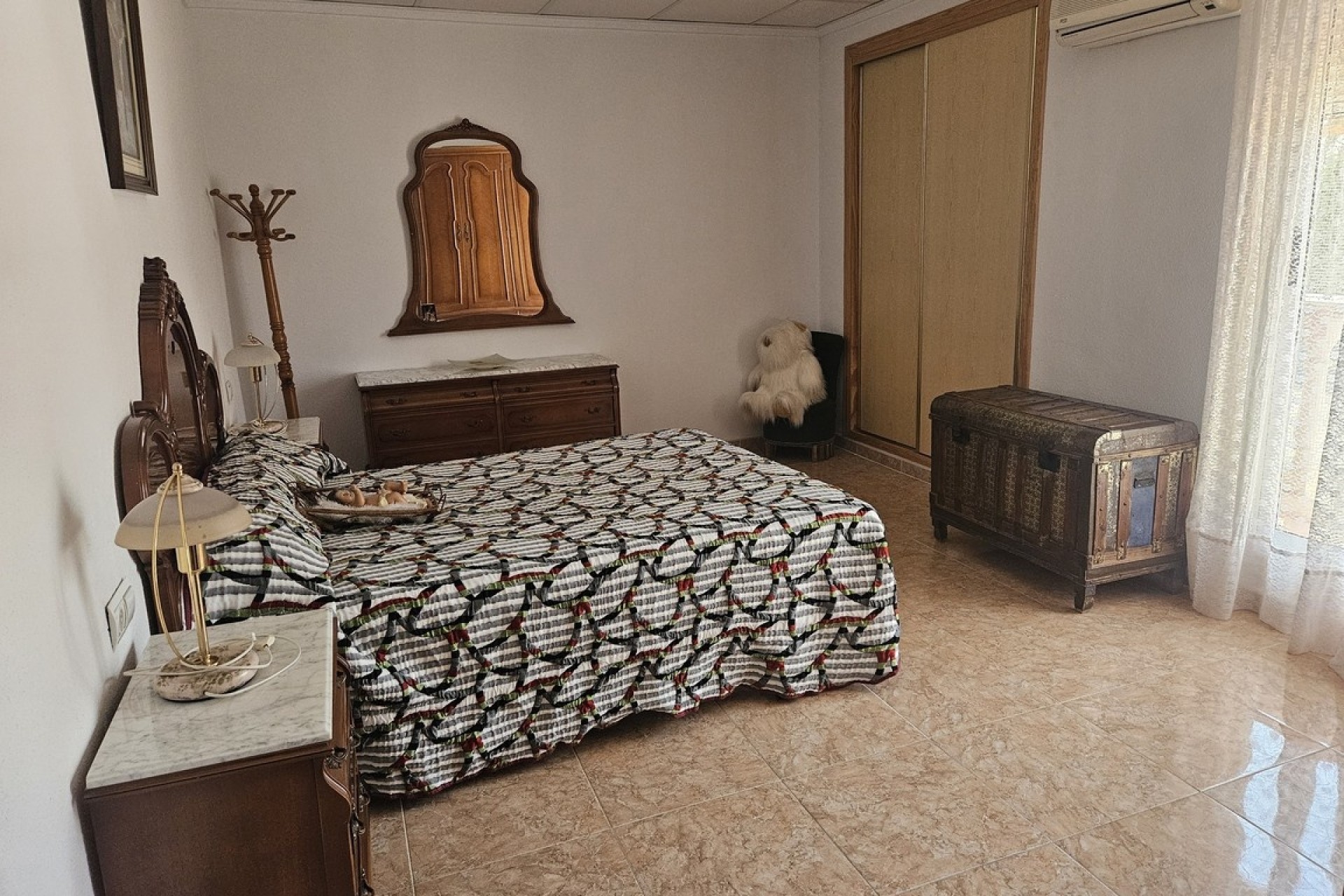 Herverkoop - Stadswoning -
Crevillente