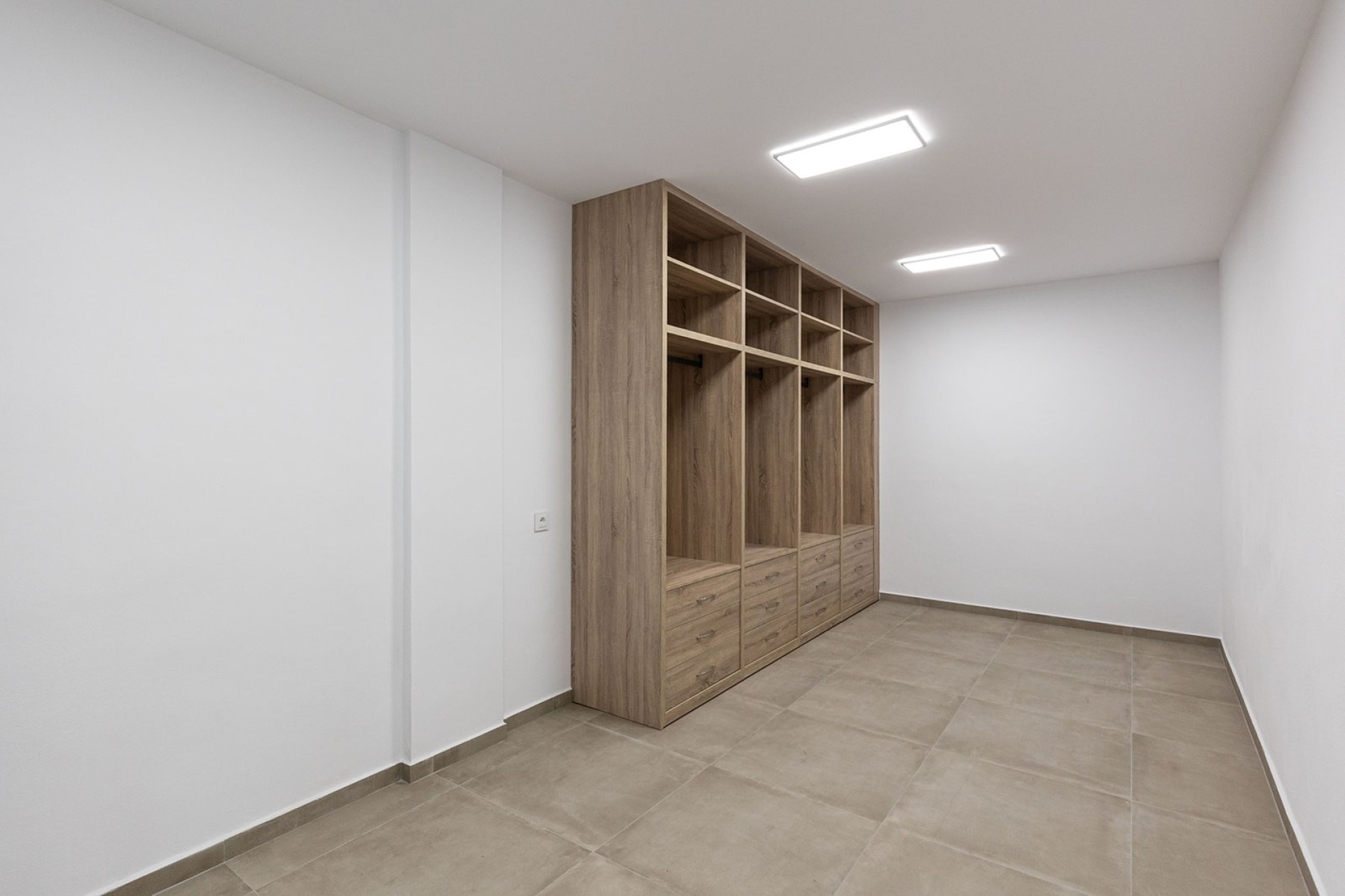 Herverkoop - Stadswoning -
Dolores