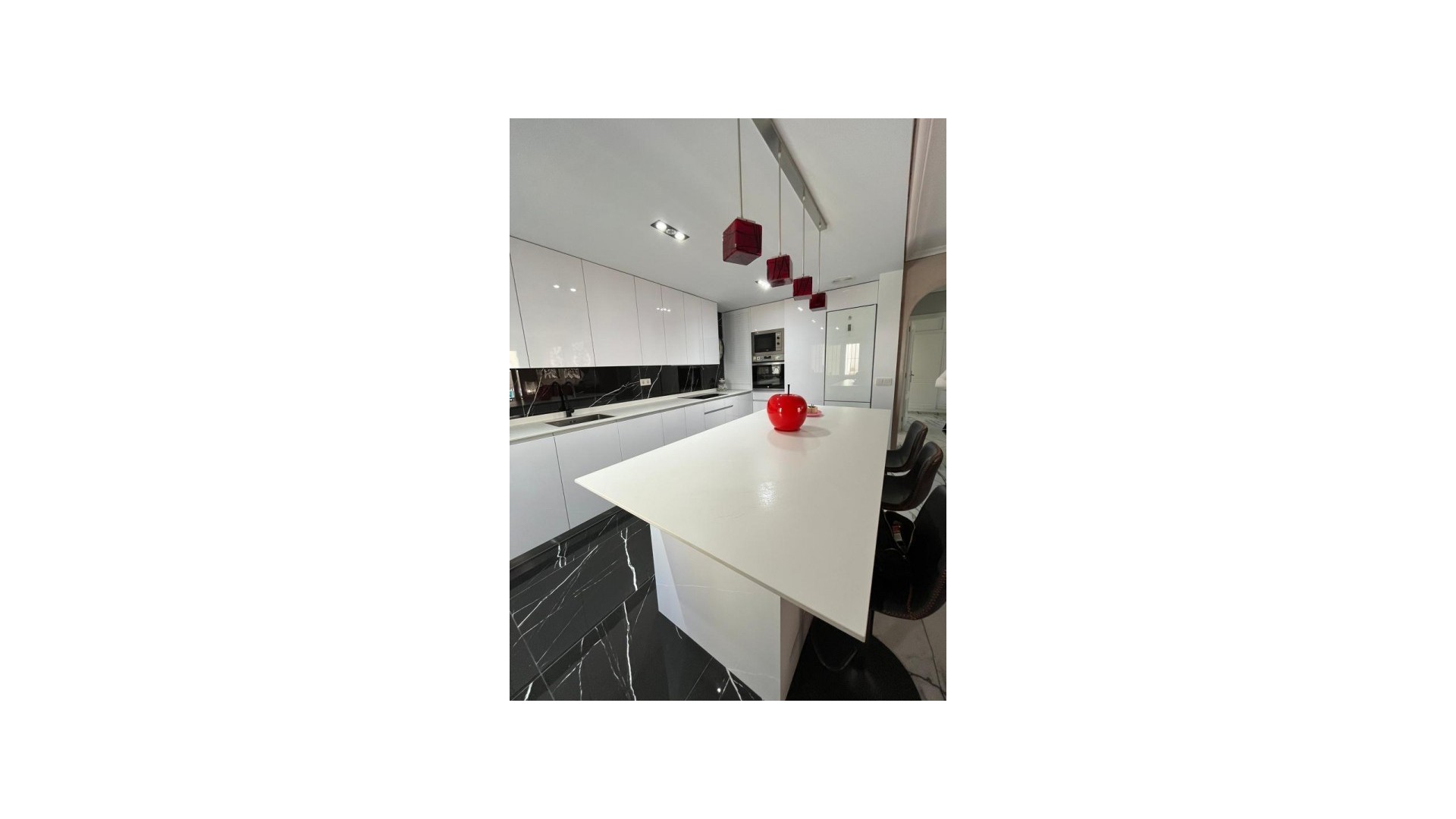 Herverkoop - Stadswoning -
Gran Alacant