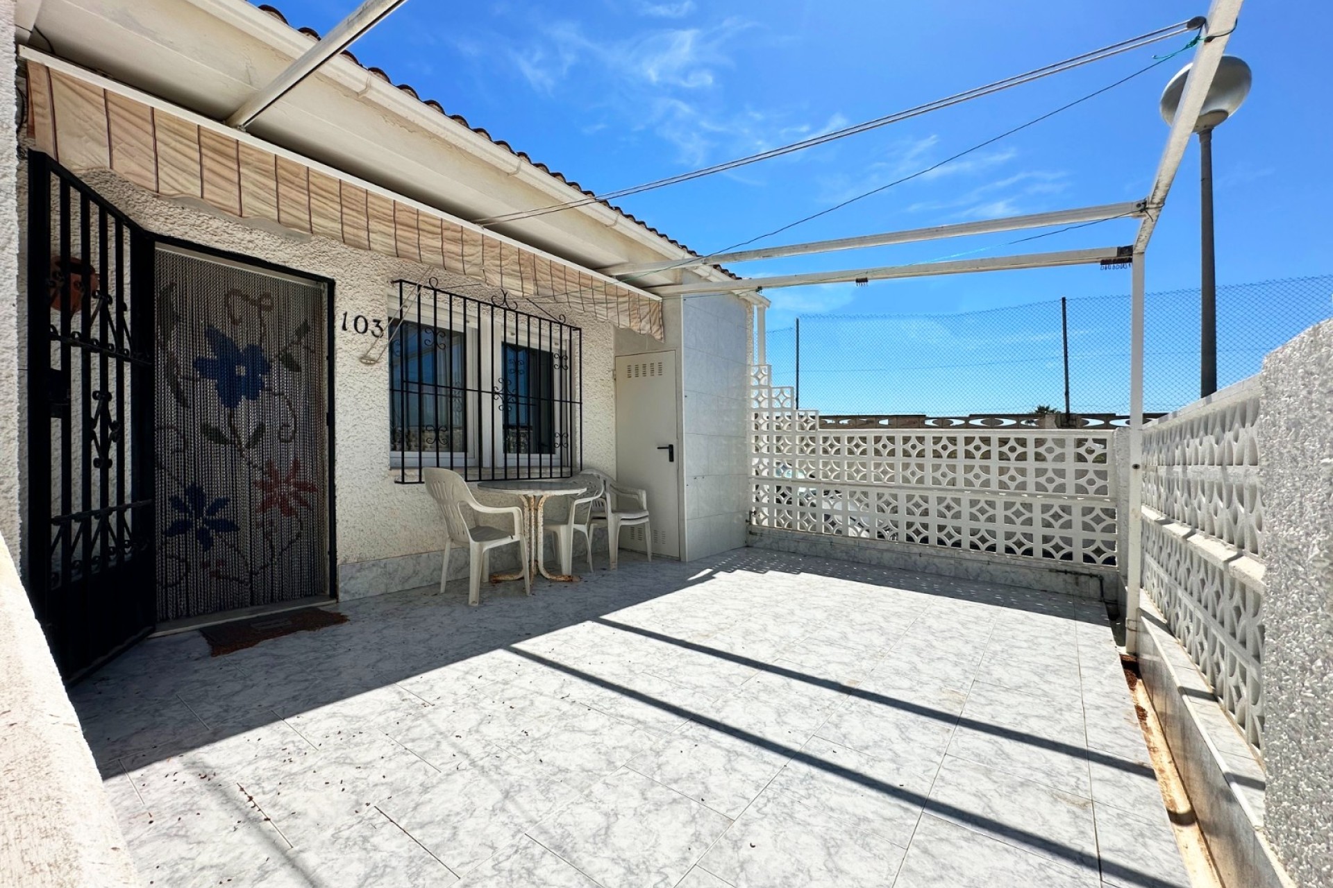 Herverkoop - Stadswoning -
Guardamar del Segura - Costa Blanca