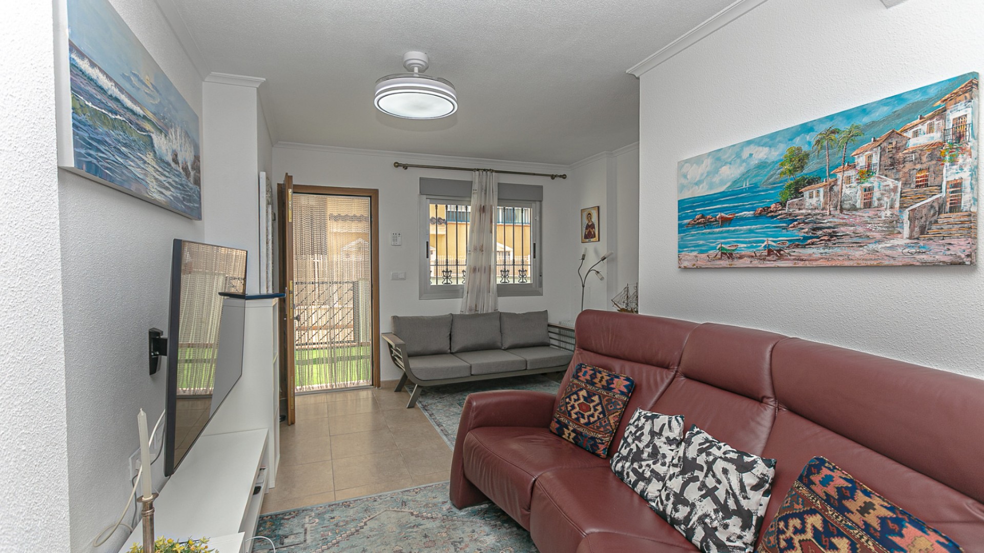 Herverkoop - Stadswoning -
Guardamar del Segura